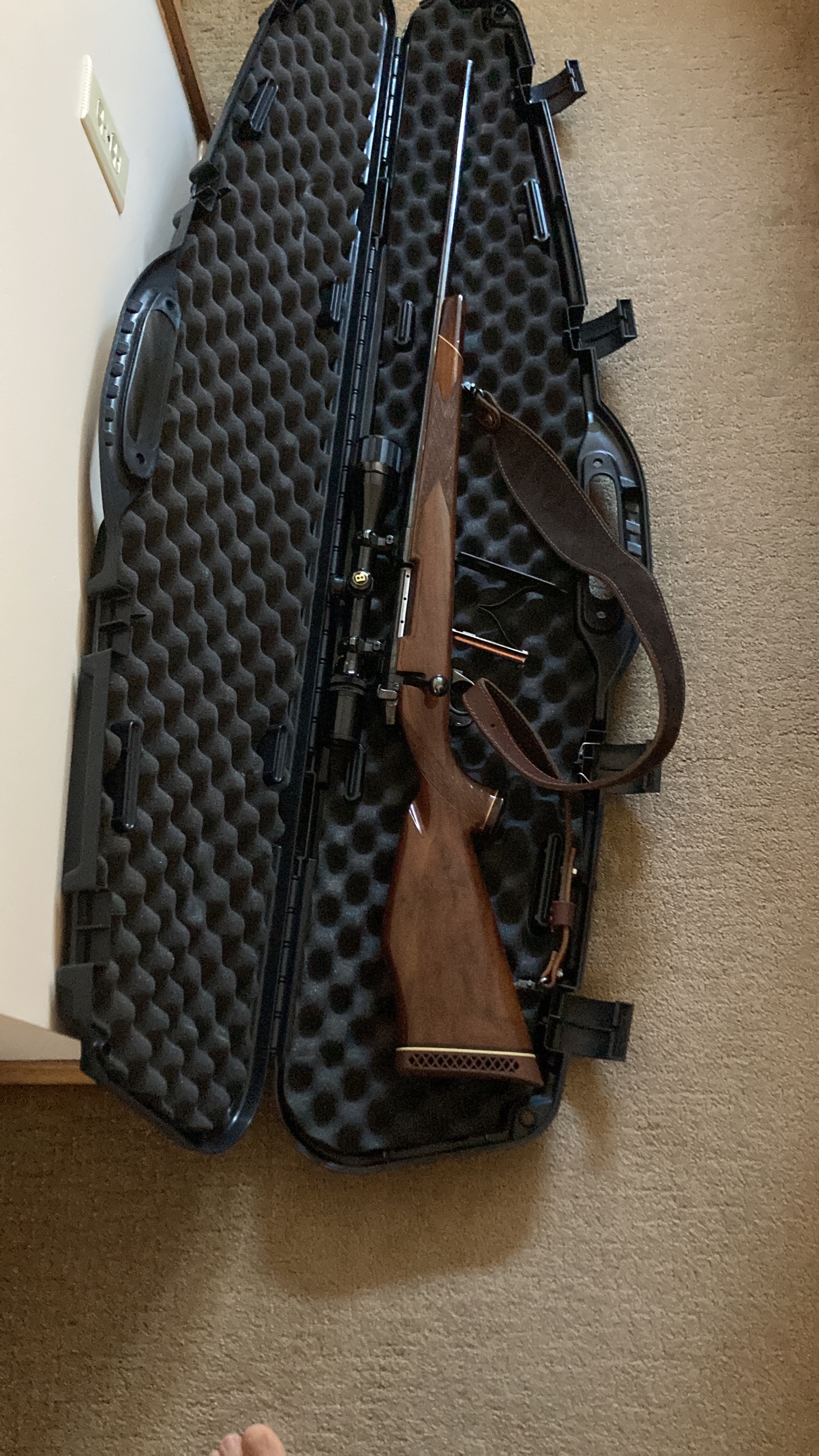 pending pick up, Weatherby mark V 300 mag #2 Contour 26'' barrel - 11 - 1763571656693_3C6011EB-9A5B-420B-ADDC-FE3761A406C2