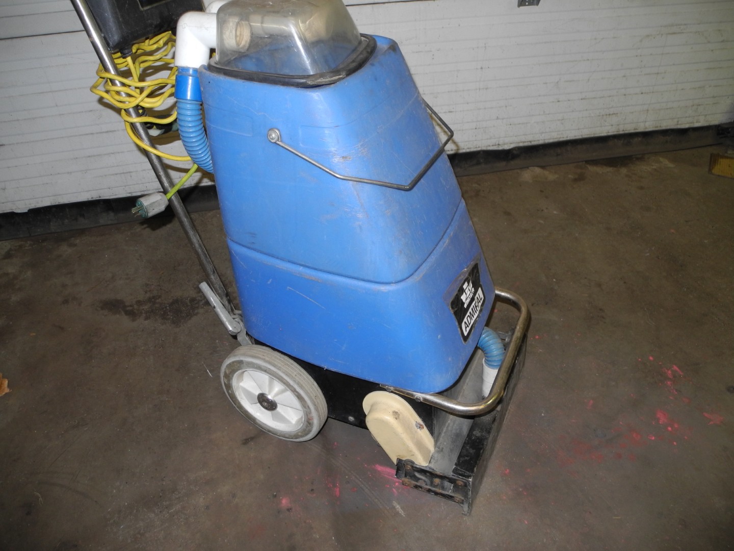 Photo of Carpet Cleaner Commerial Machine works  great
