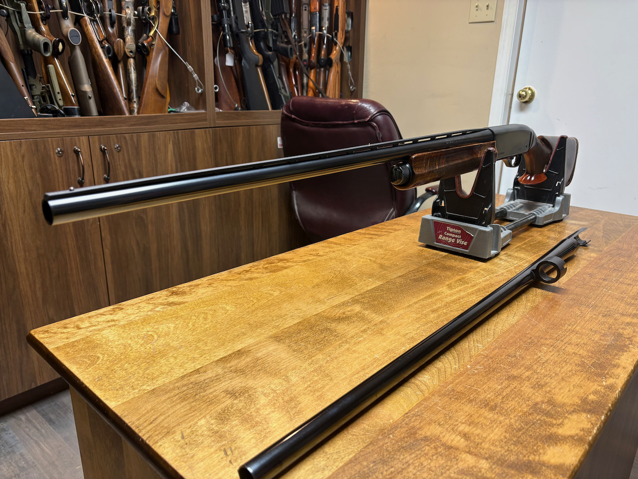 Photo of Winchester Super X Model 1 12 gauge w/ 2 Barrels