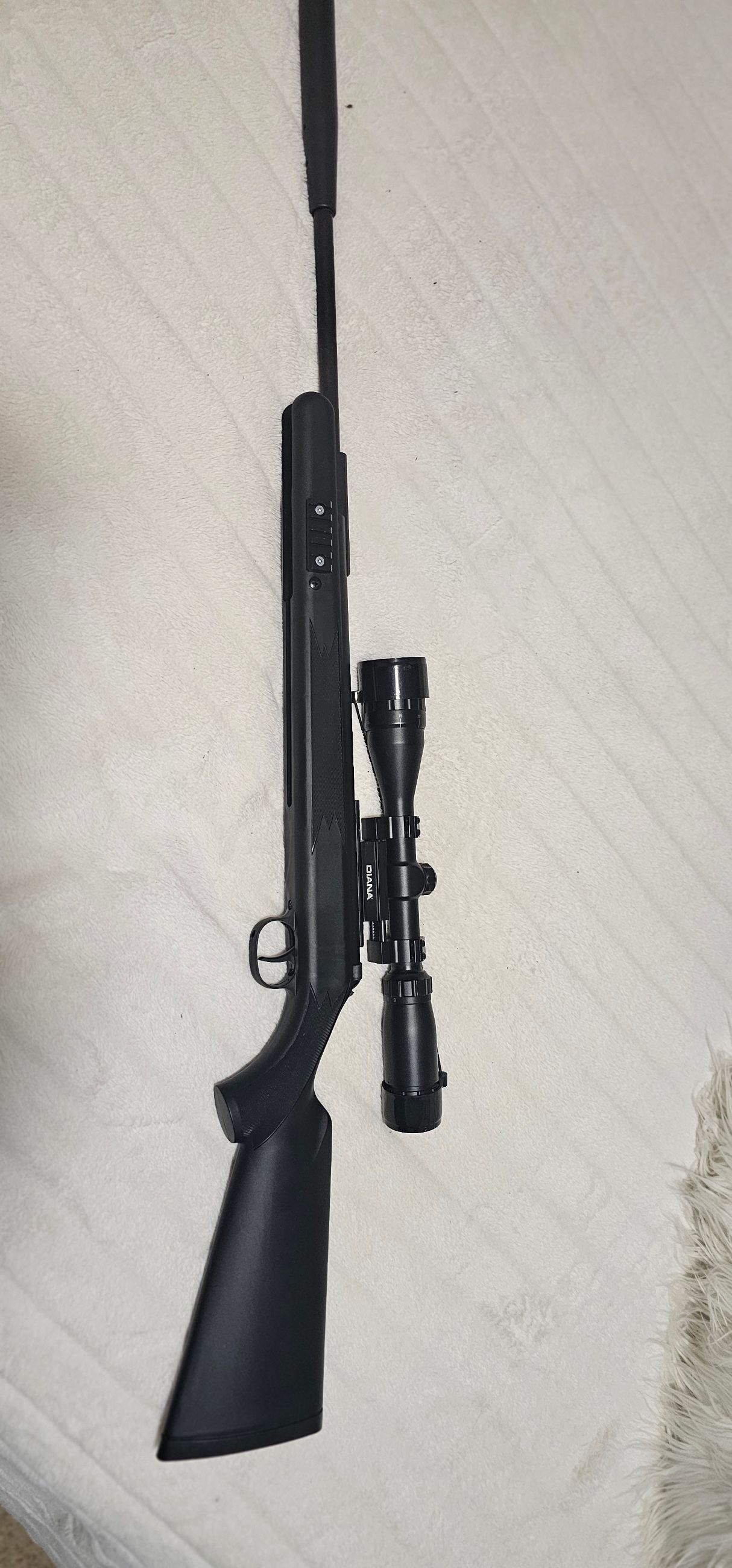 Photo of Diana 1.77 pellet rifle break barrel 