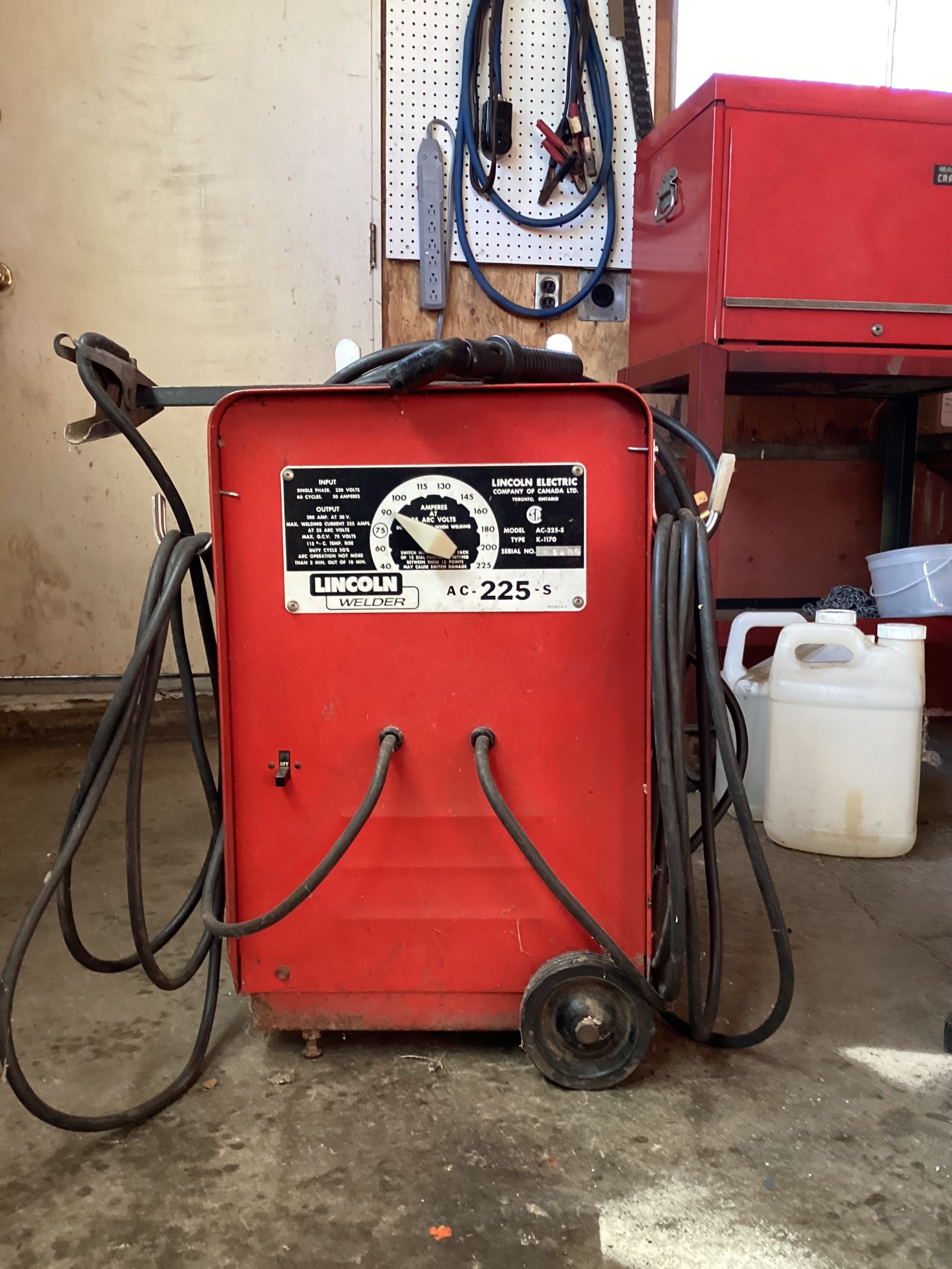 Photo of Welder, Lincoln Model AC225S.