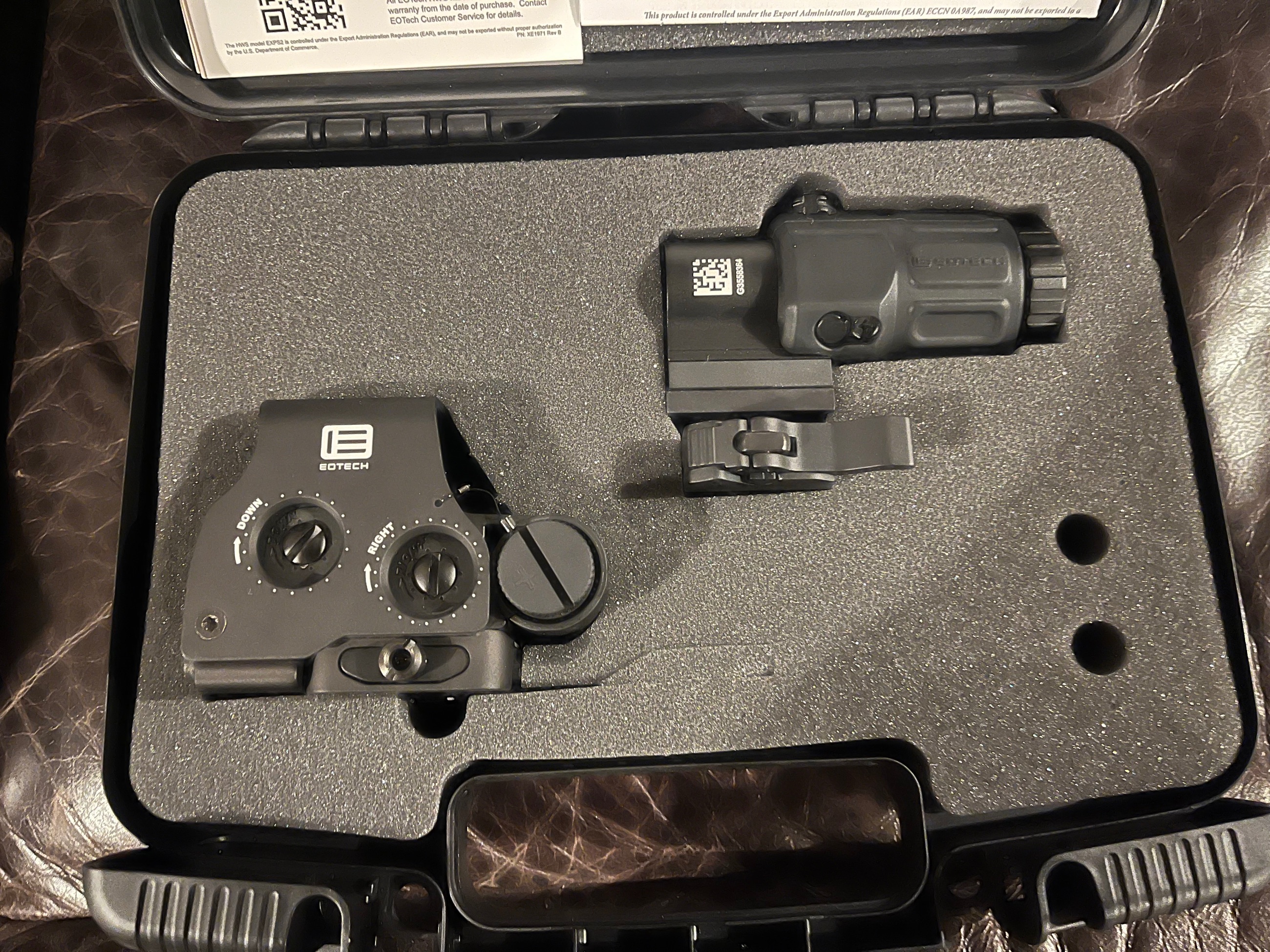 EOTech Holographic Hybrid Sight II, EXPS2-2 & G33.STS Magnifier - 2 - 1764827003660_IMG_0370