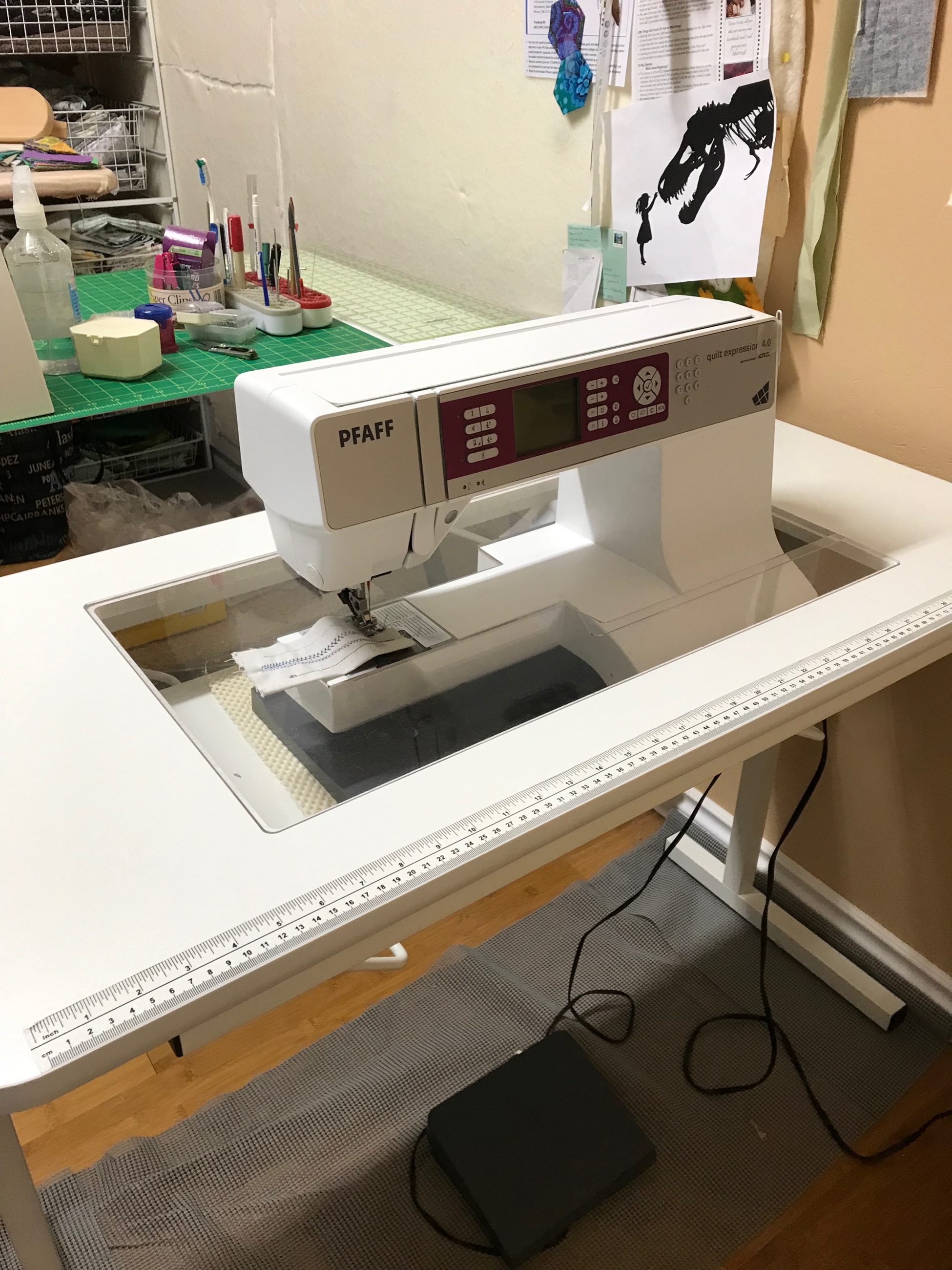 Photo of PFAFF Quilt Expression 4.0 Sewing Machine