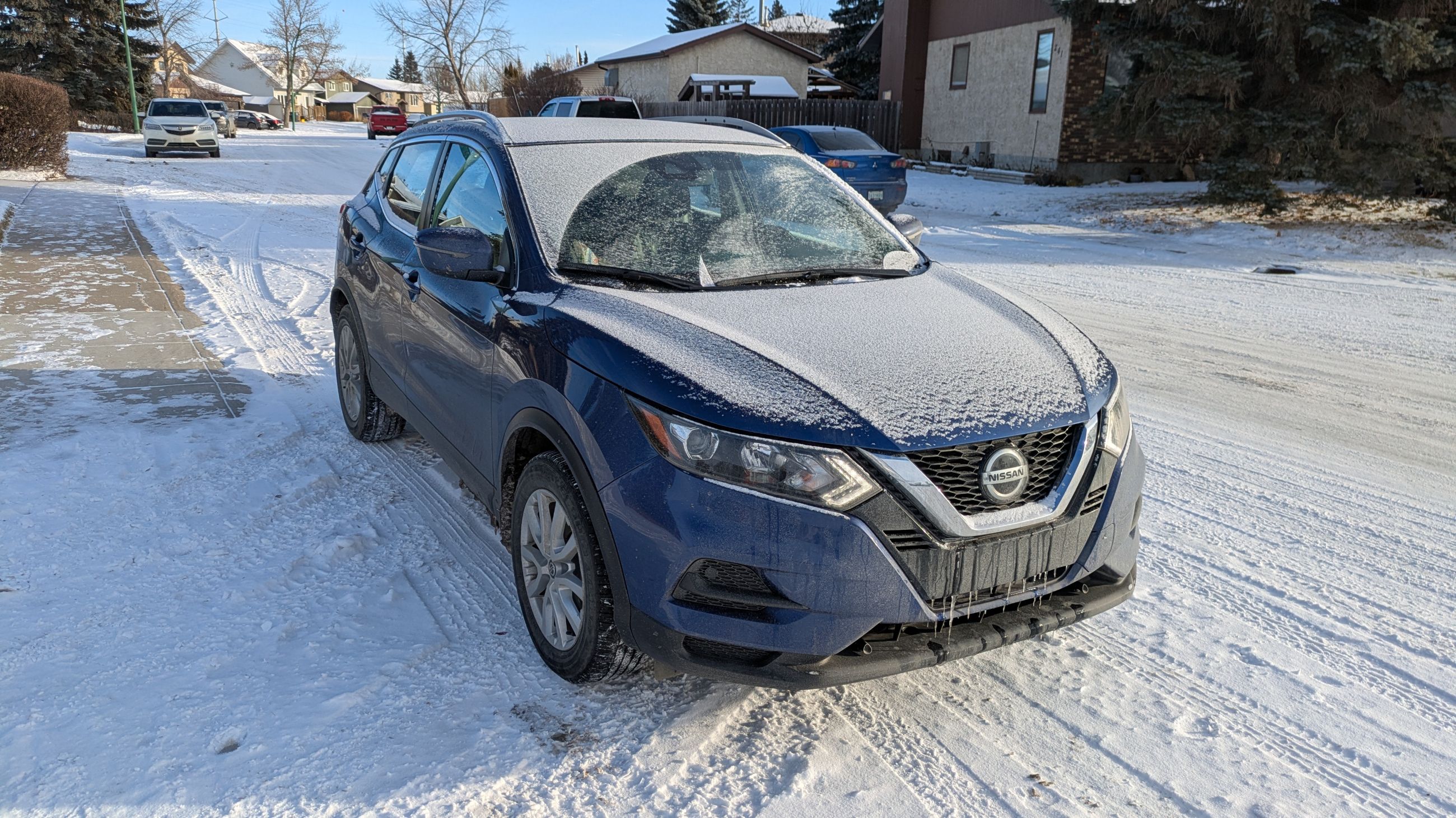 Photo of 2023 Nissan Quashqai AWD SV 24000KM Sunroof Heated Seats steering wheel ProPilot