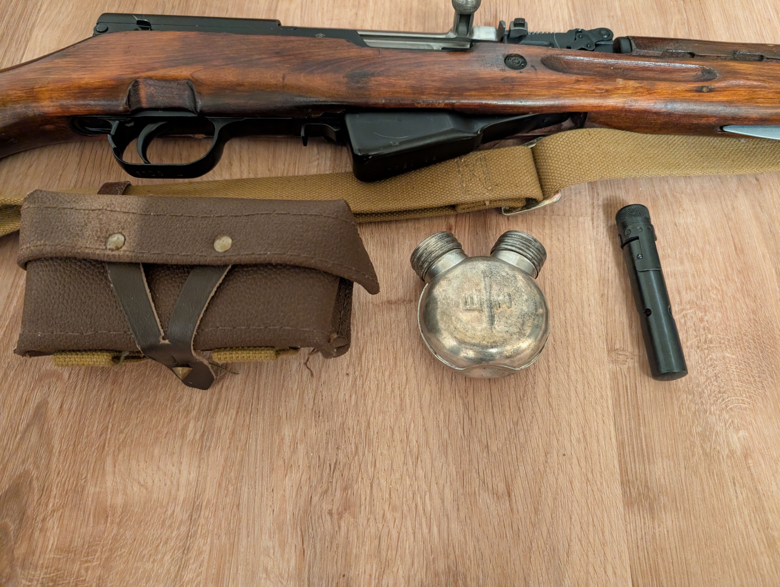 Soviet SKS Д "Letter Rifle" - 2 - 1765150335925_PXL_20251207_000536853