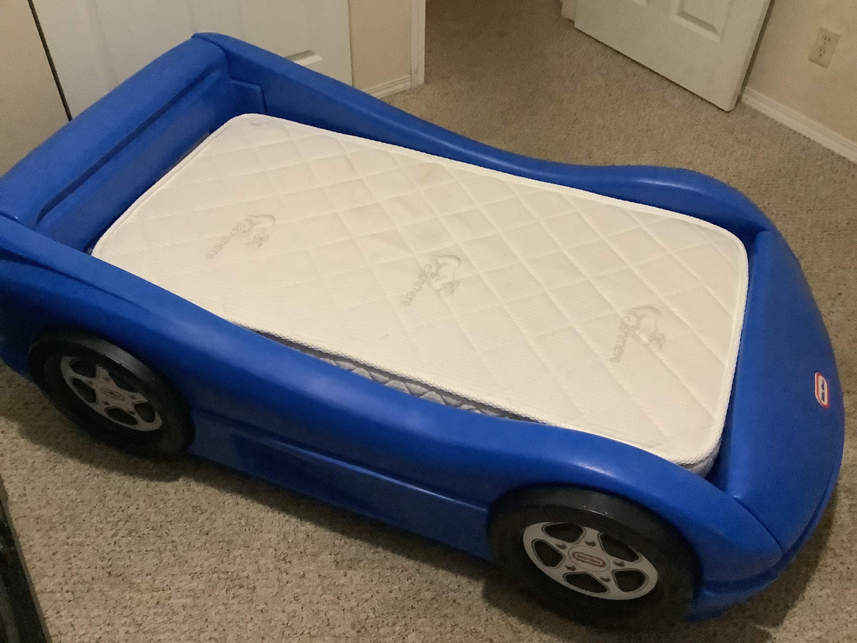 Photo of Kids bed