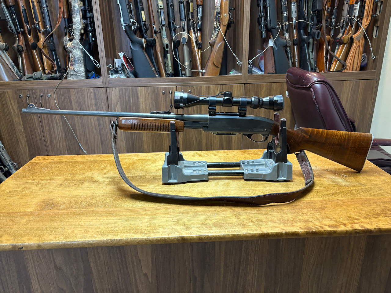 Photo of Remington 760 Gamemaster .270 w/ Scope