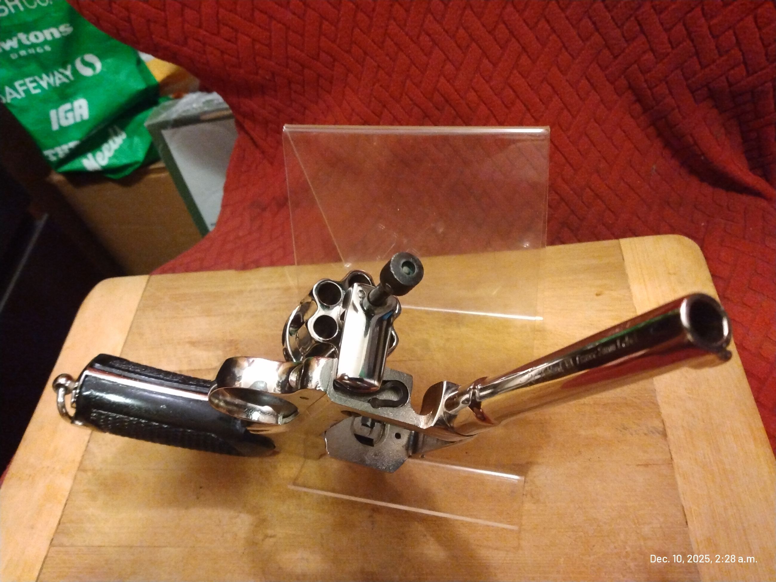 French 1892 Service Revolver in like new condition, Antique Status $4400 - 4 - 1765354480129_IMG_20251210_022832546