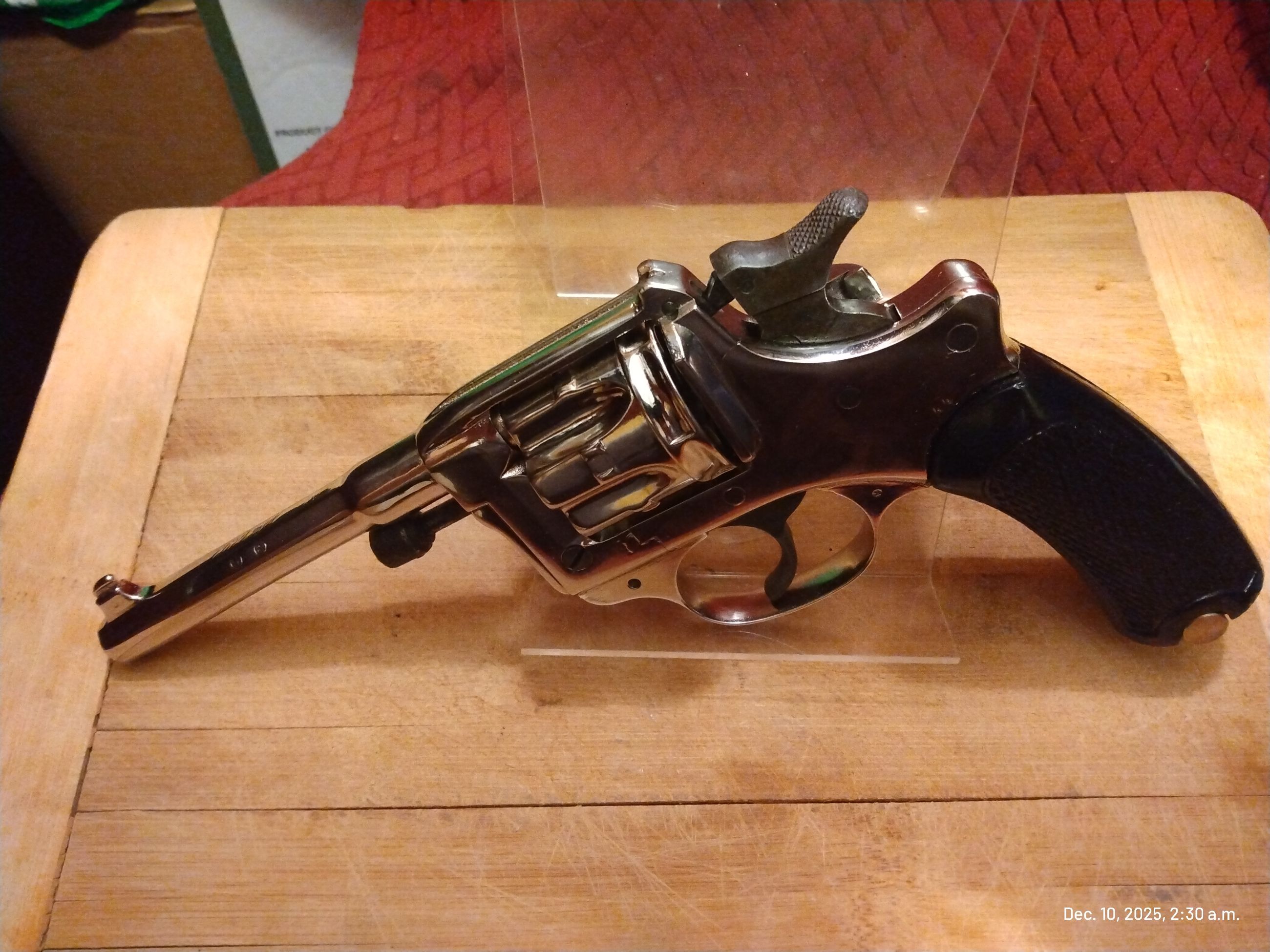 French 1892 Service Revolver in like new condition, Antique Status $4400 - 7 - 1765354503836_IMG_20251210_023000941