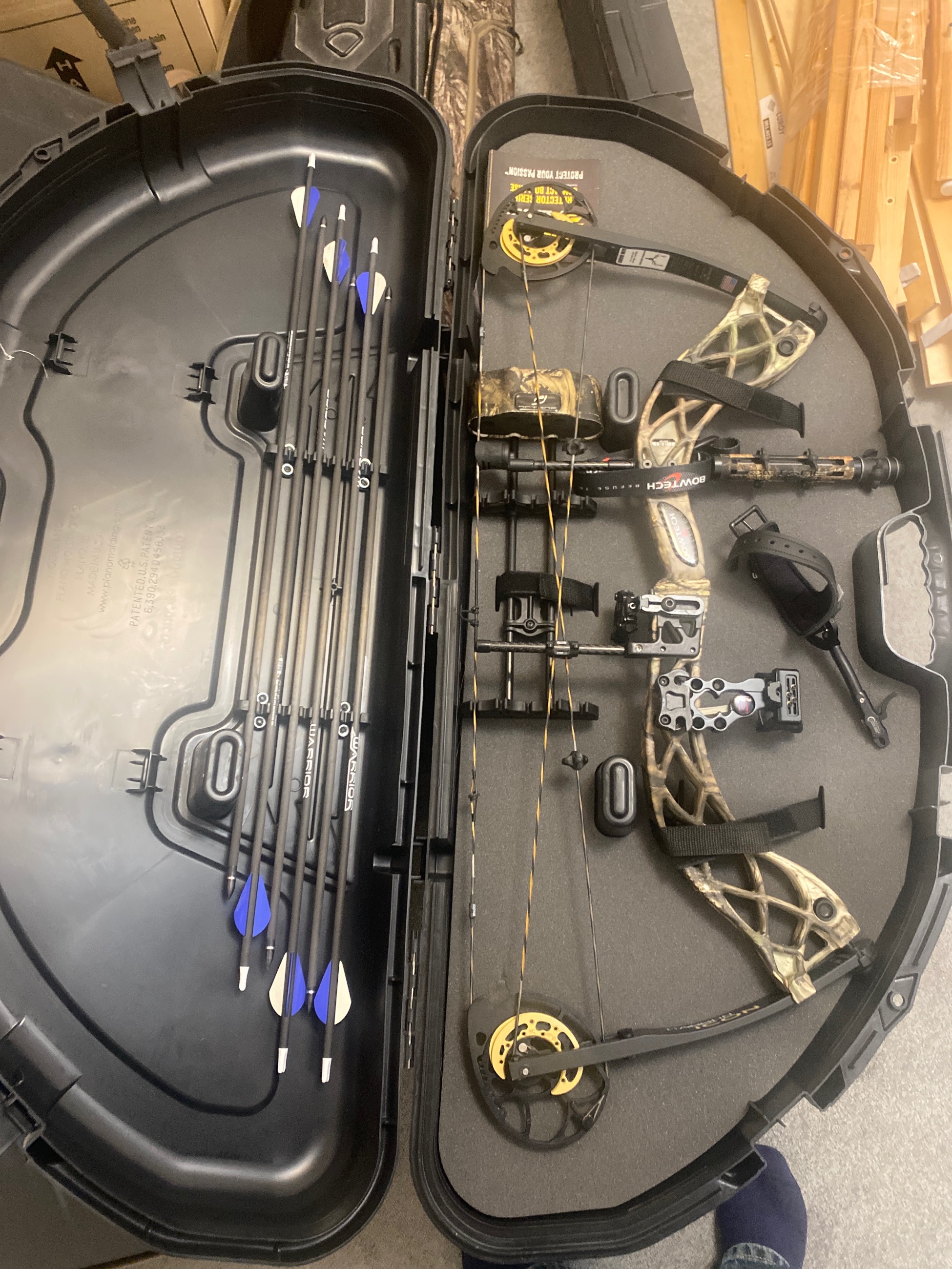 Photo of Bowtech 70 lbs LH 