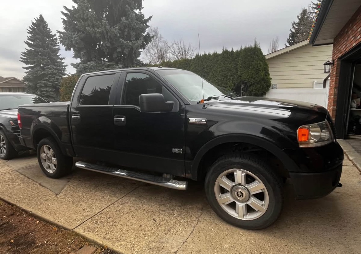 Photo of Ford. F150 truck 