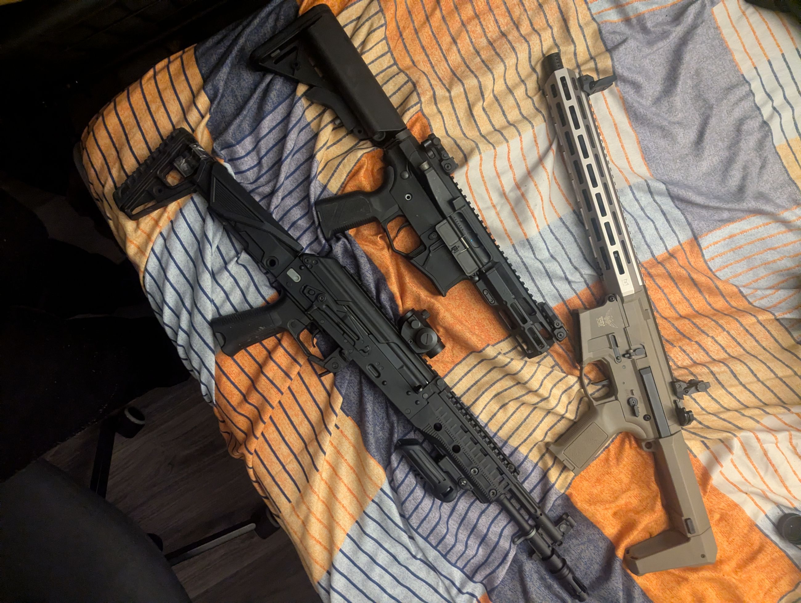 Photo of Bunch of AEG Airsoft Guns