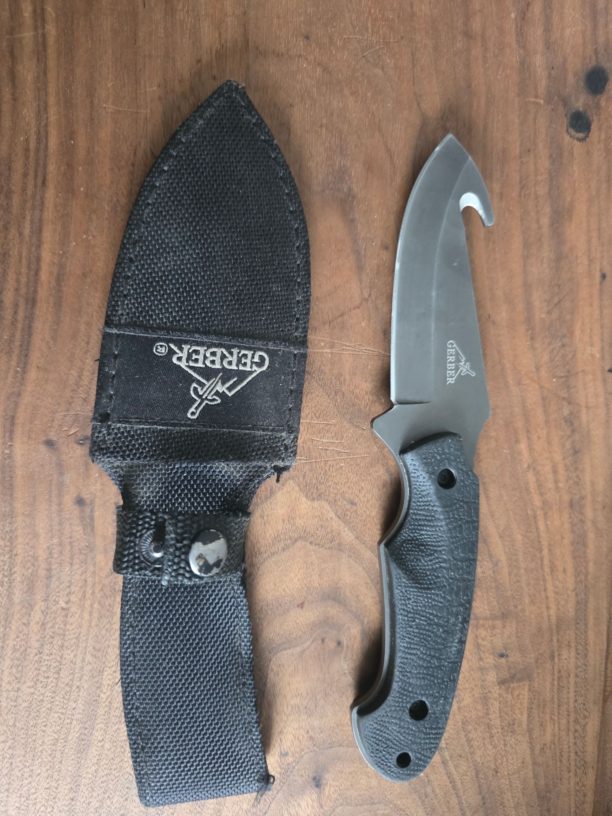 Photo of Gerber hunting knife