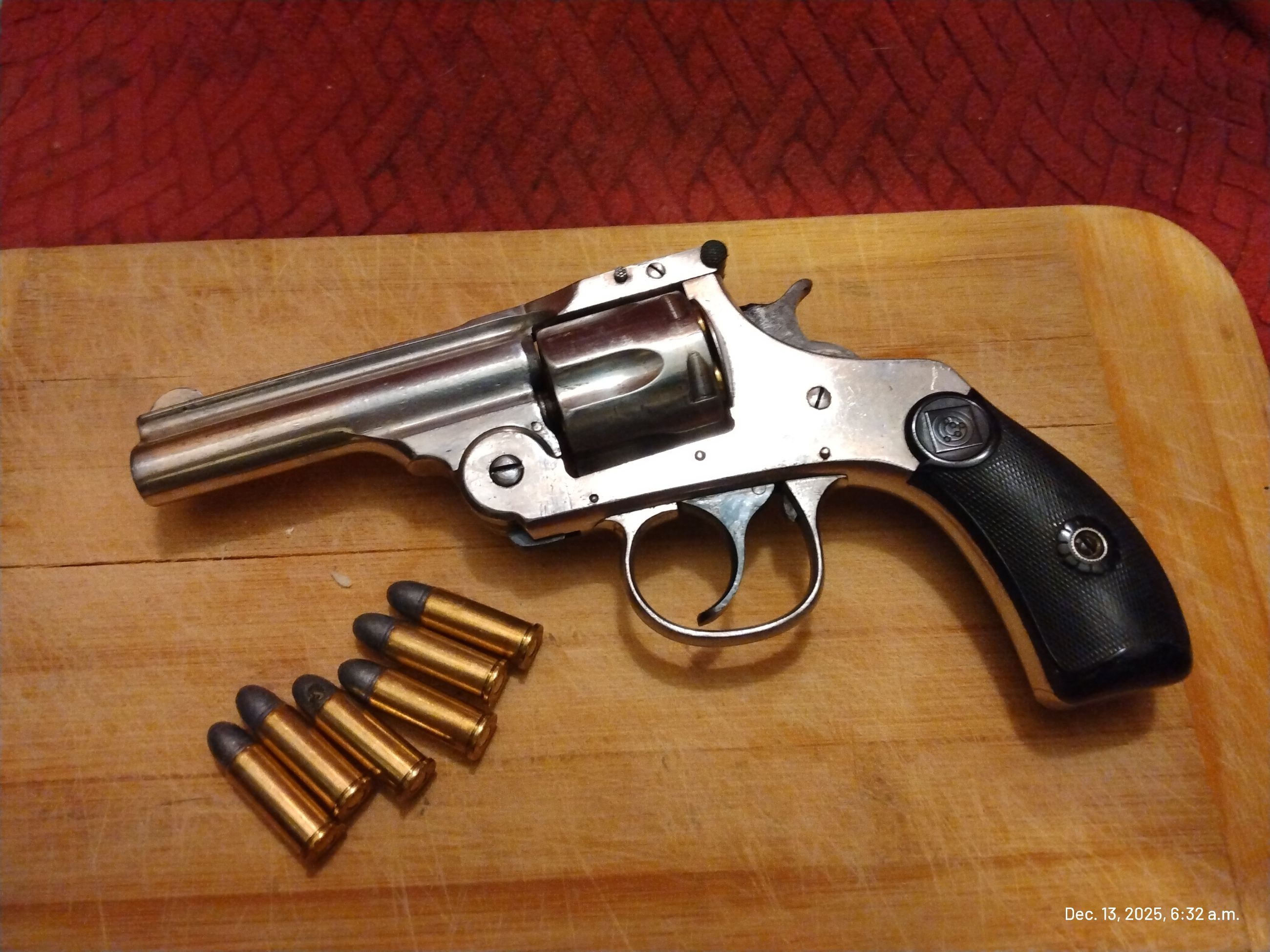 H&R open top 1st model 2nd Variation Automatic Ejecting Antique Revolver $3300 - 1 - 1765627438674_IMG_20251213_063242341