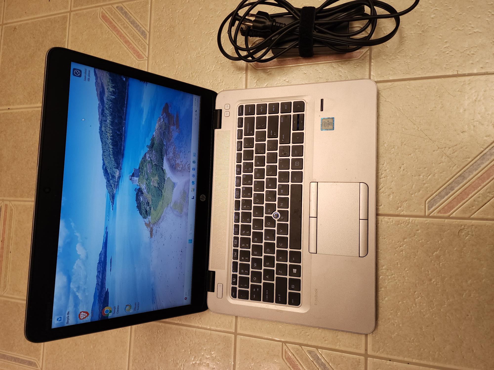 Photo of HP G3 14.1" i5 2.90GHz 16GB/250GB M2+480 SSD,7.5 HR Battery WIN 11 PRO