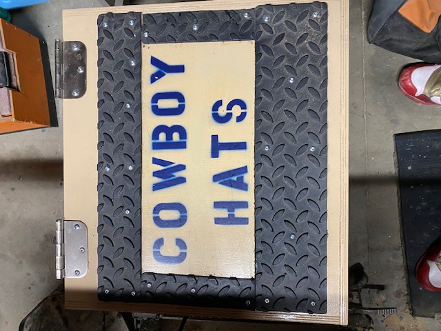 Reduced: Western blank shooting 6 shooters with 2 lever action blank rifles plus, new. - 11 - 1765924056789_IMG_4161