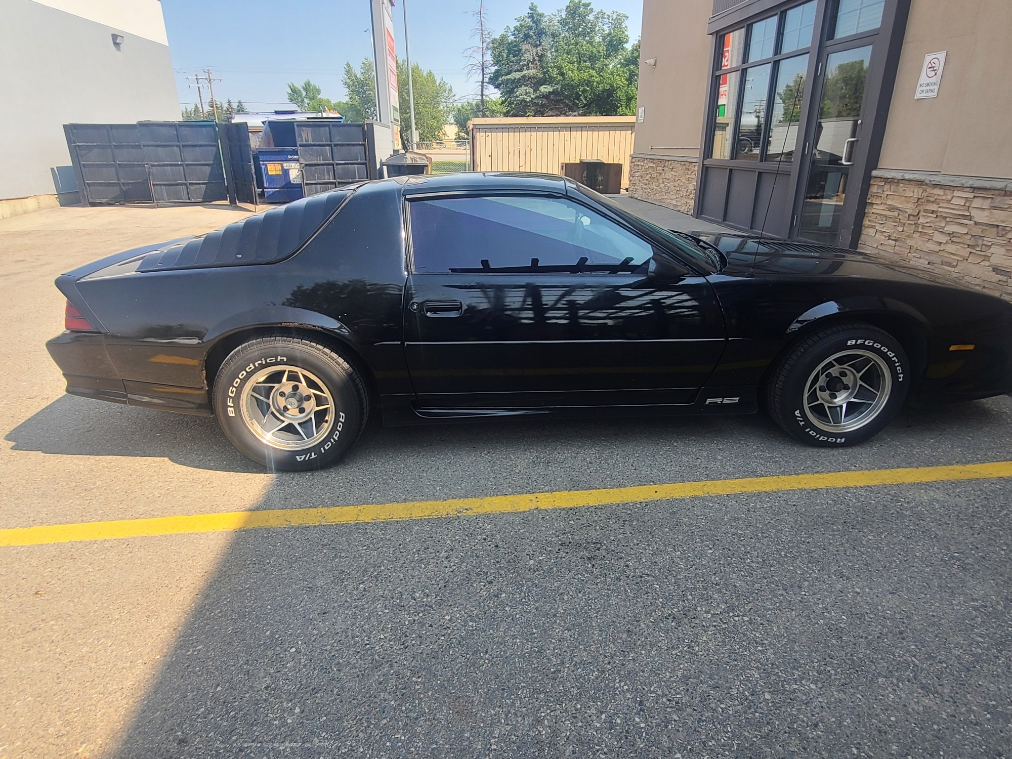 Photo of 1991 Camaro rs
