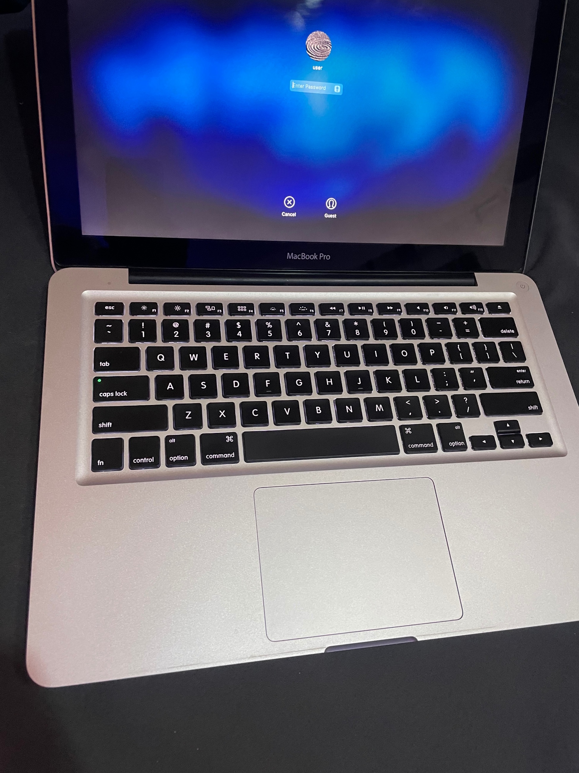 Photo of Neatly used MacBook 2012