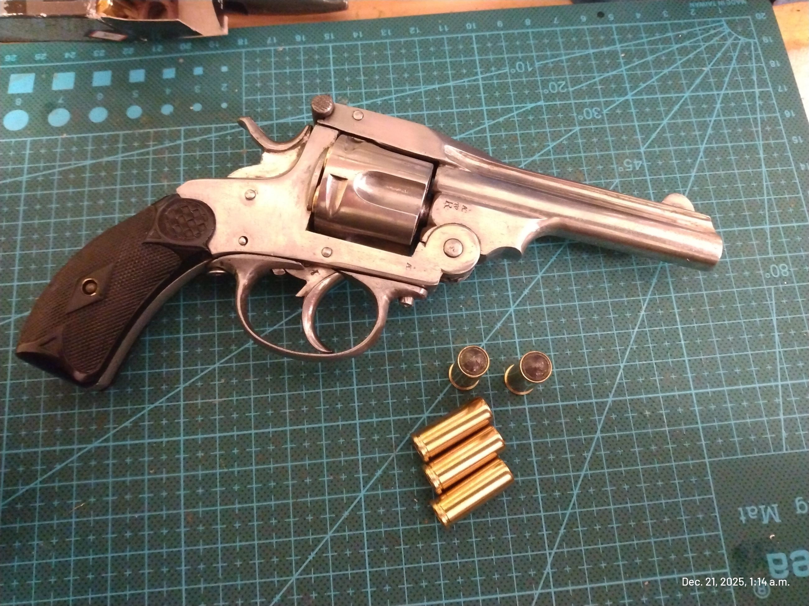 Belgian mini "Smith & Wesson" Open top clone  pocket Antique Revolver .32HR cal. $2500 - 1 - 1766303332896_IMG_20251221_011421165
