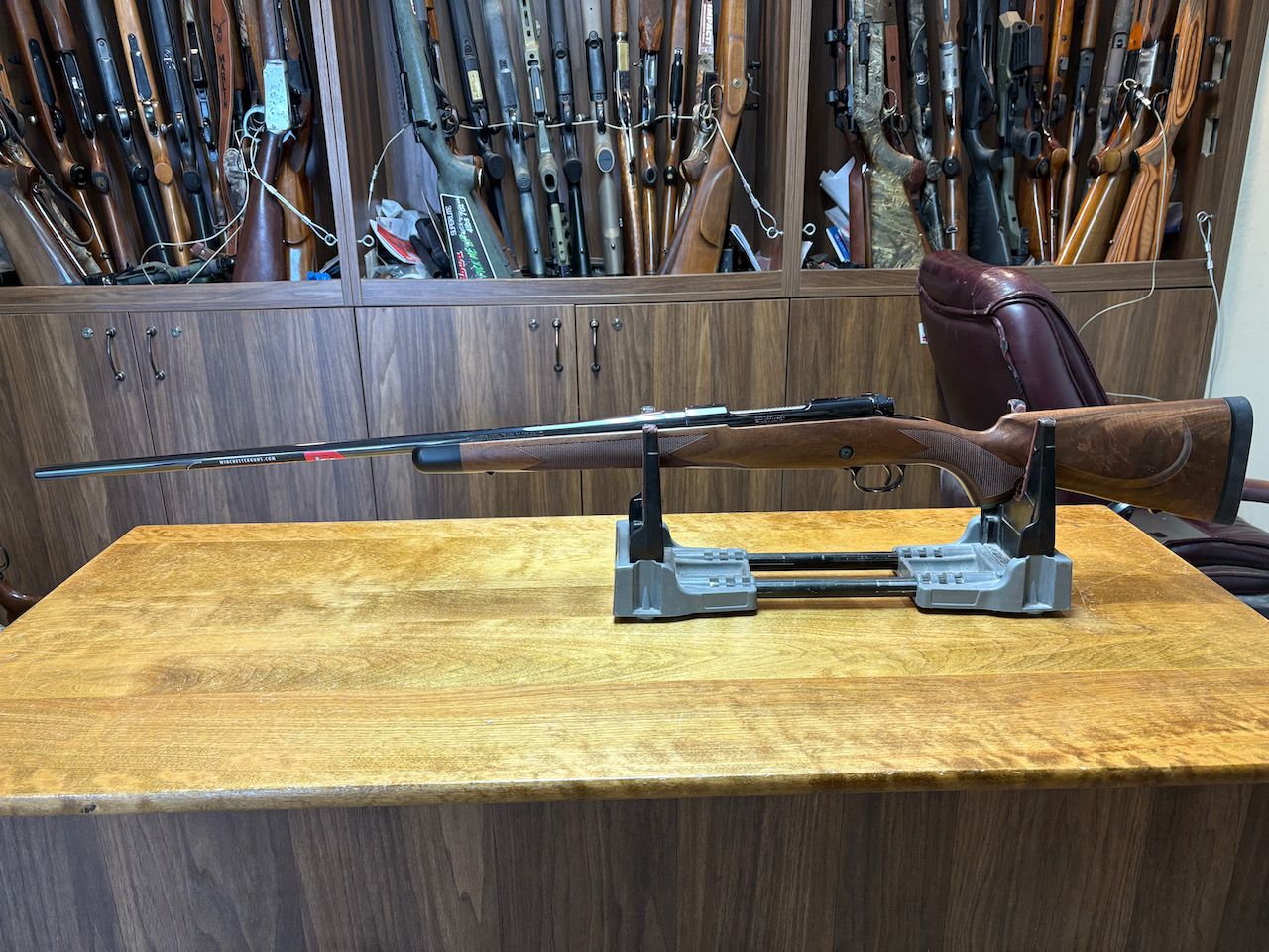 Photo of Winchester Model 70 Super Grade .264 Win Mag