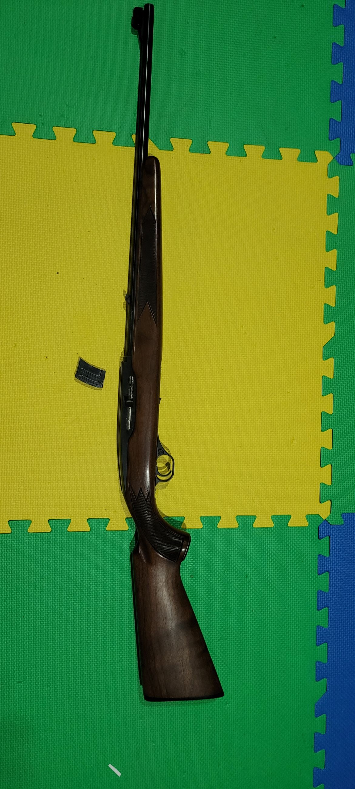 Photo of Winchester 490 22LR Semi-auto 