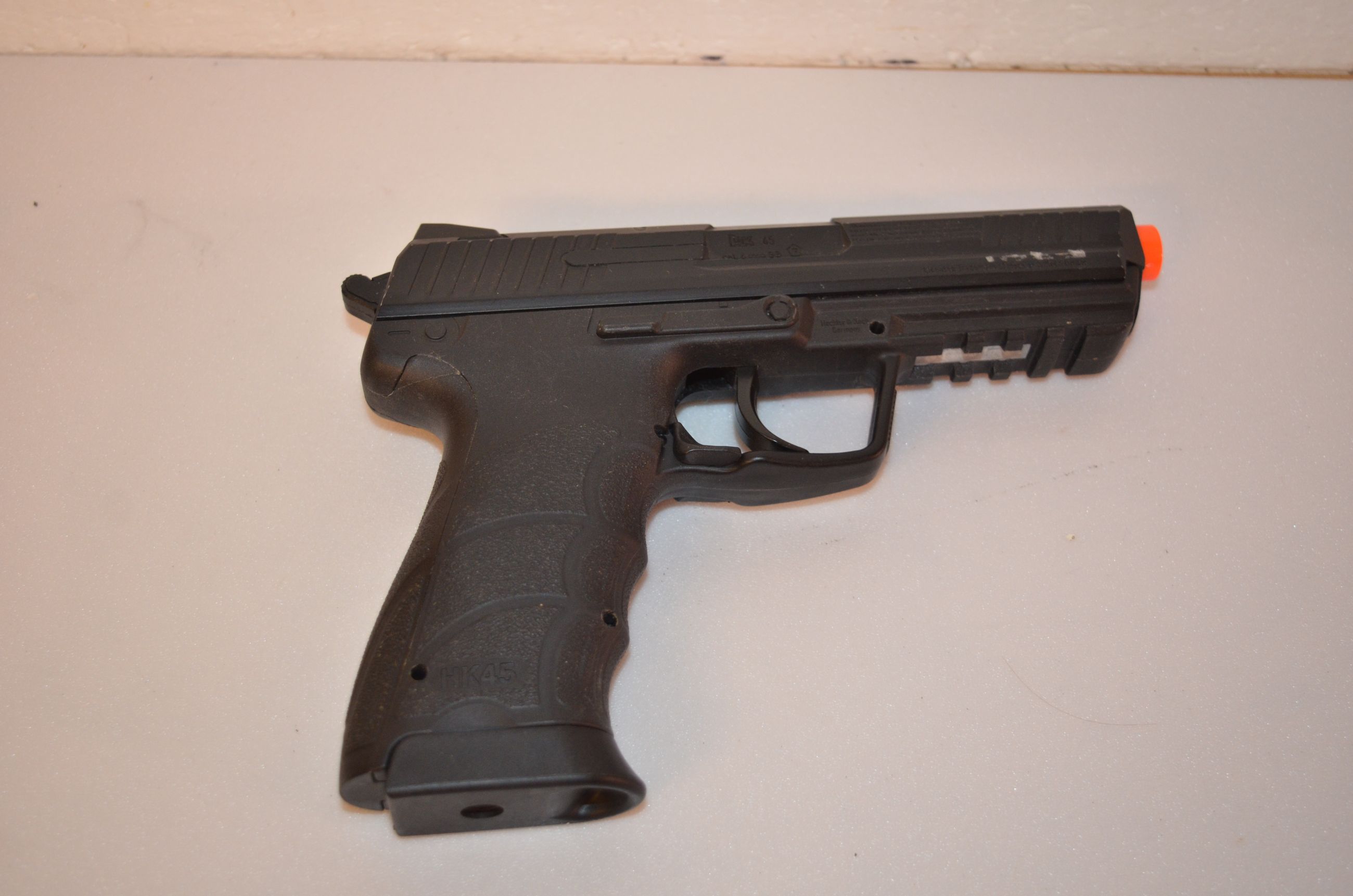 HECKLER & KOCH HK45 AIRSOFT PISTOL  - 1 - 1767024308962_DSC_6428