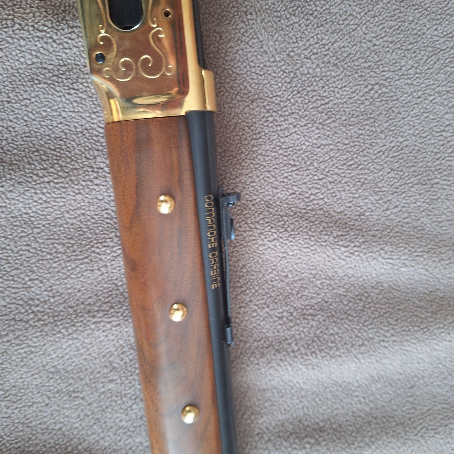 Winchester 30-30 Model 94 Comanche Carbine Commemorative - 8 - 1767114654219_20251222_114619_resized