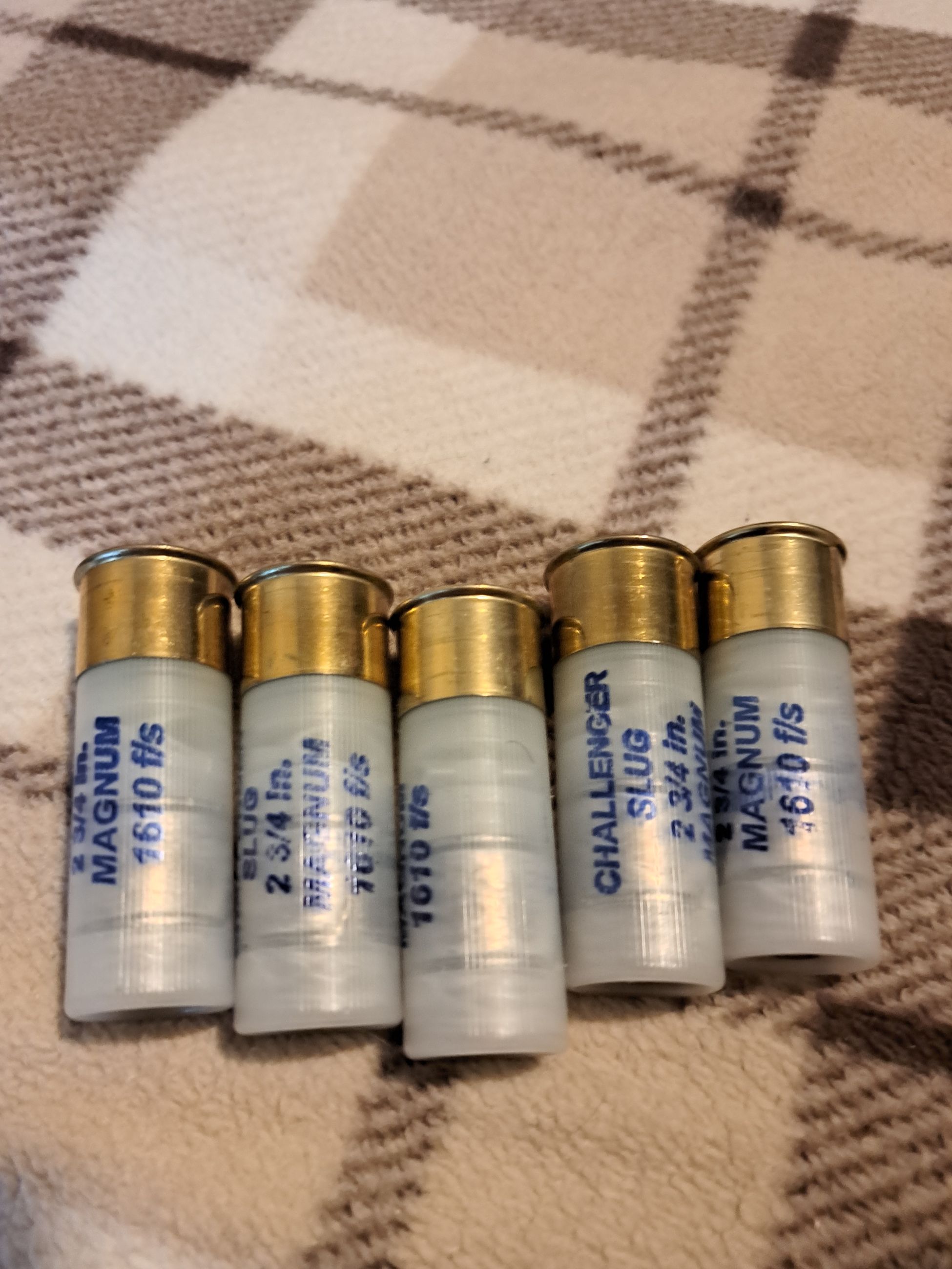 Photo of 12 GAUGE SLUGS AND 00 BUCKSHOT FORSALE 