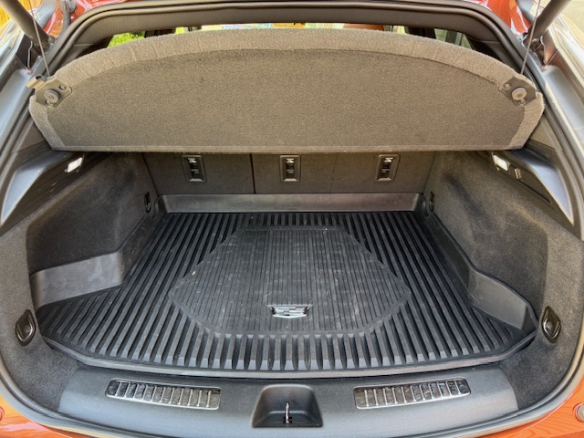 2020 Cadillac XT-4 Sport AWD loaded - 10 - 1767562874375_#12