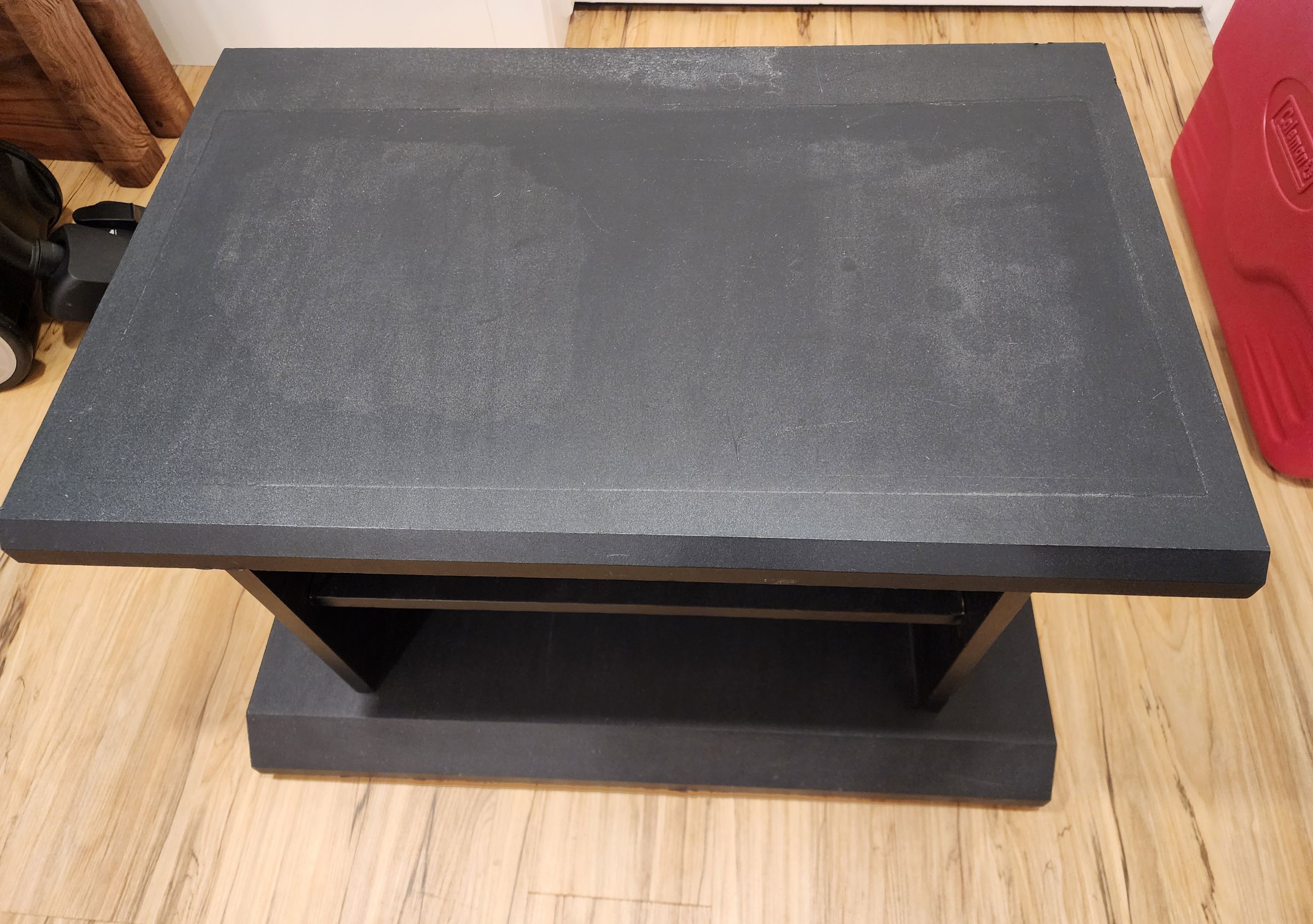 Photo of Basic Furniture or small tv stand 