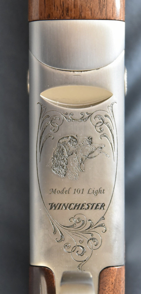 Photo of WINCHESTER 101 LIGHT FIELD,.12,CANON 28'',CHAMBRÉ 3'',AVEC ÉTUI RIGIDE PLUS TROIS CHOKES