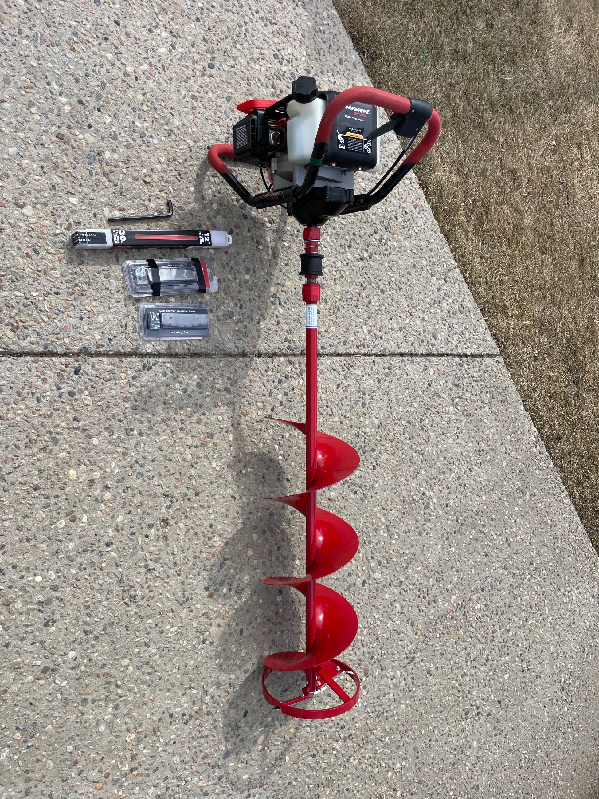 Photo of Eskimo 10” Ice auger - Shark Z71 71.0 cc Viper