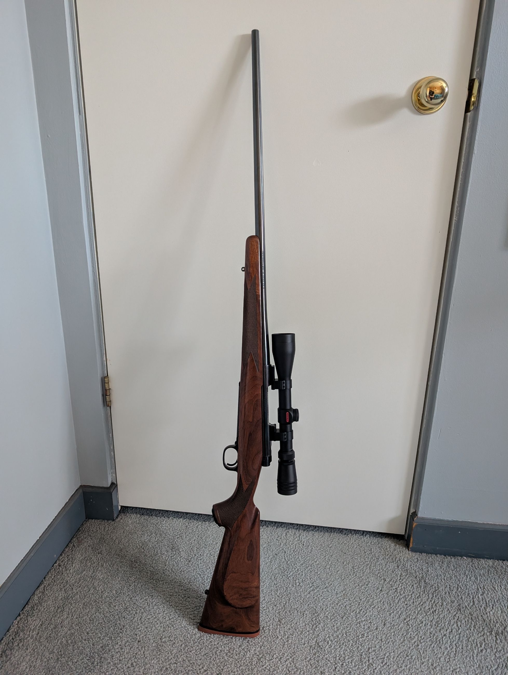 Photo of Winchester model 70