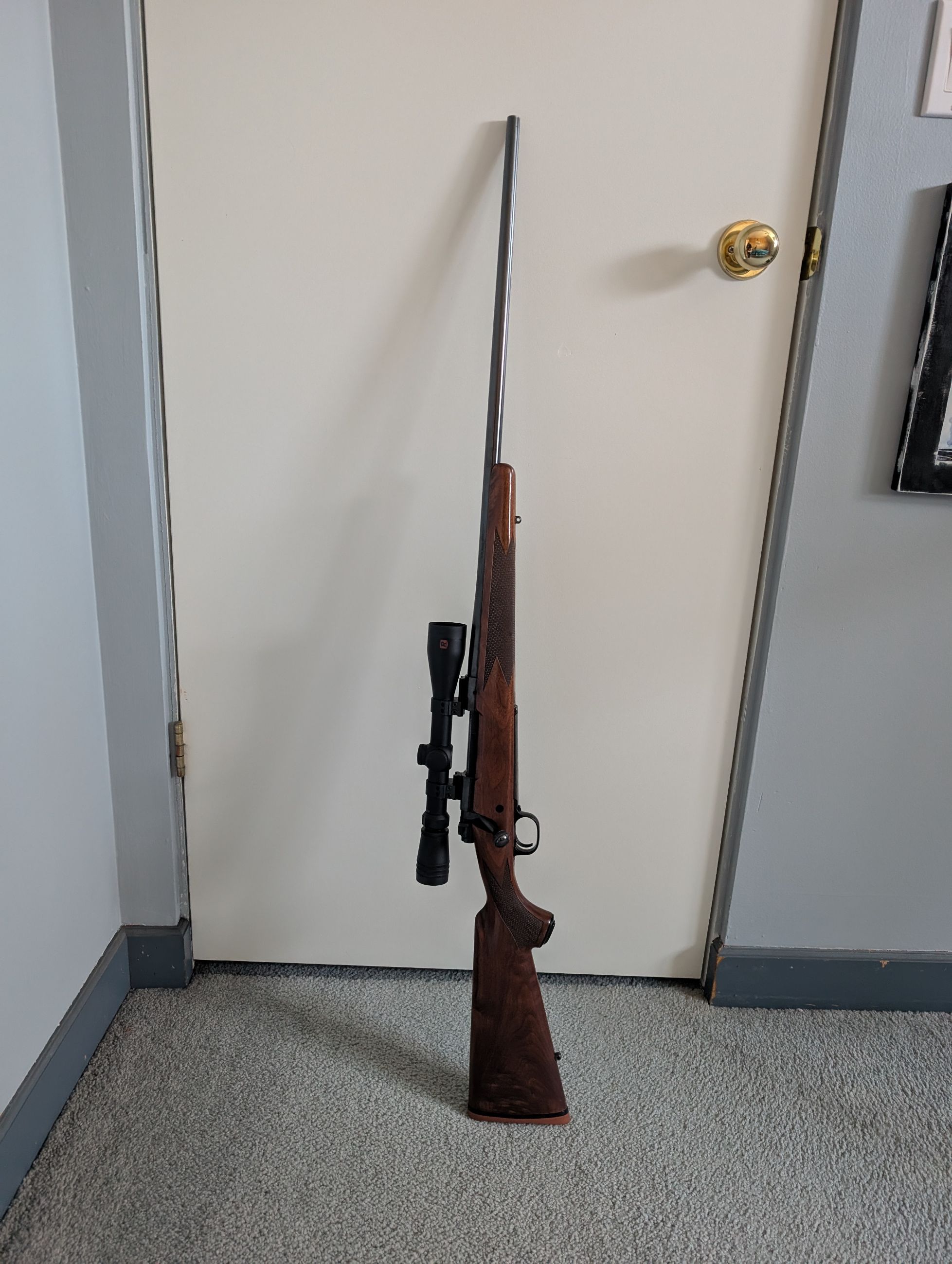 Photo of Winchester model 70