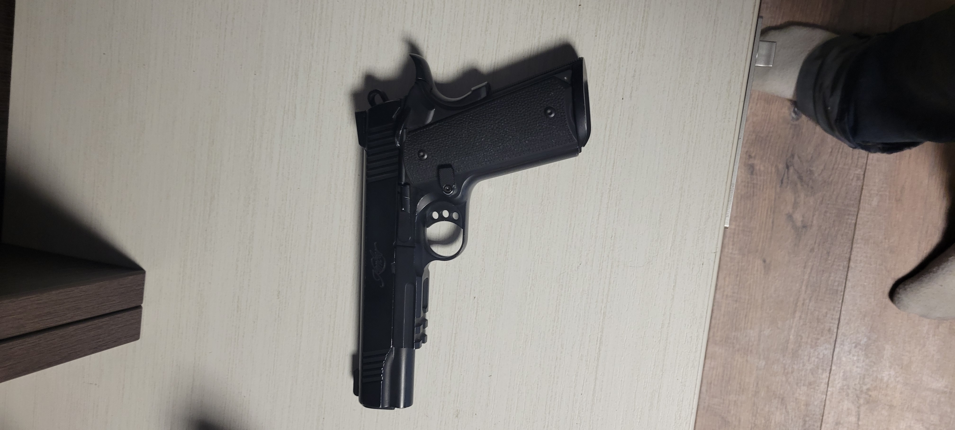 Photo of Airsoft pistol
