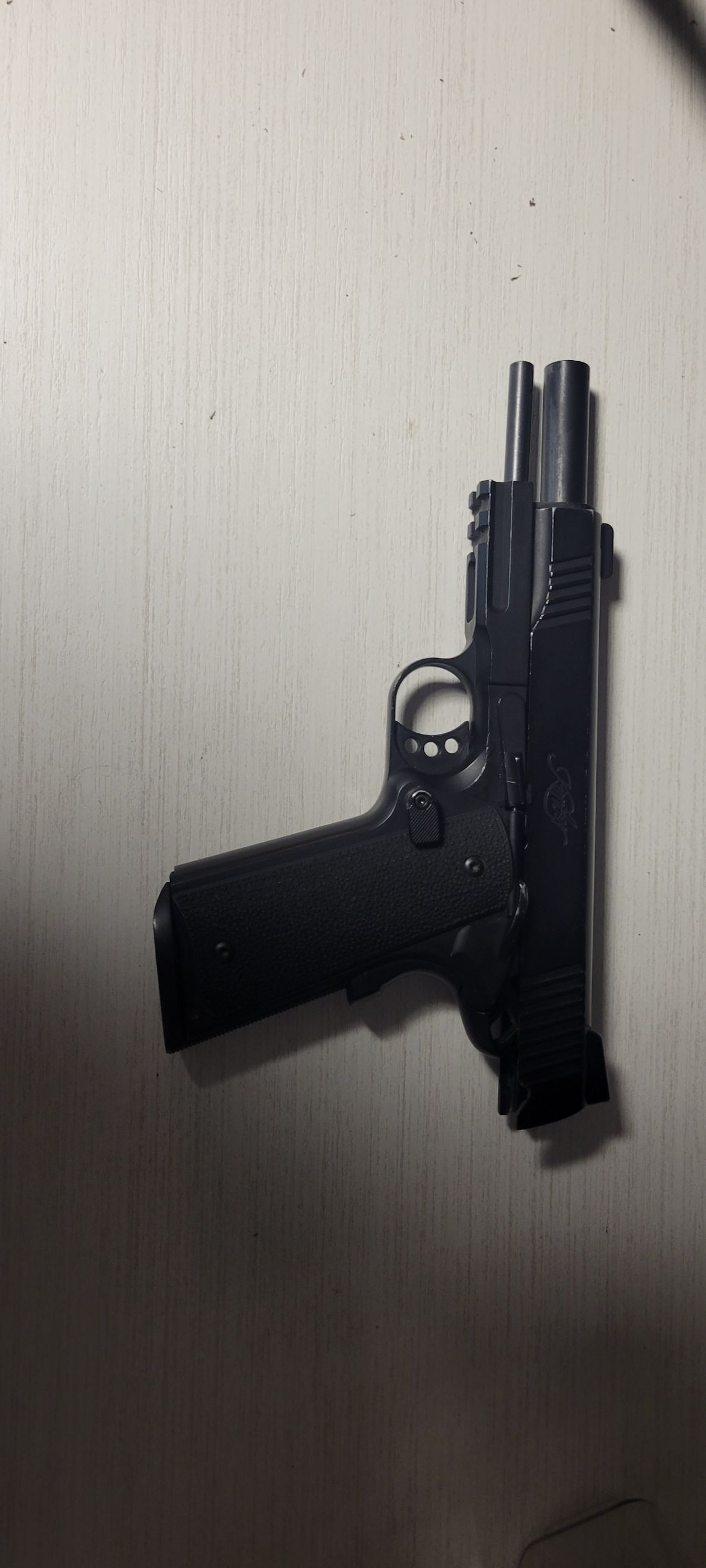 Photo of Airsoft pistol