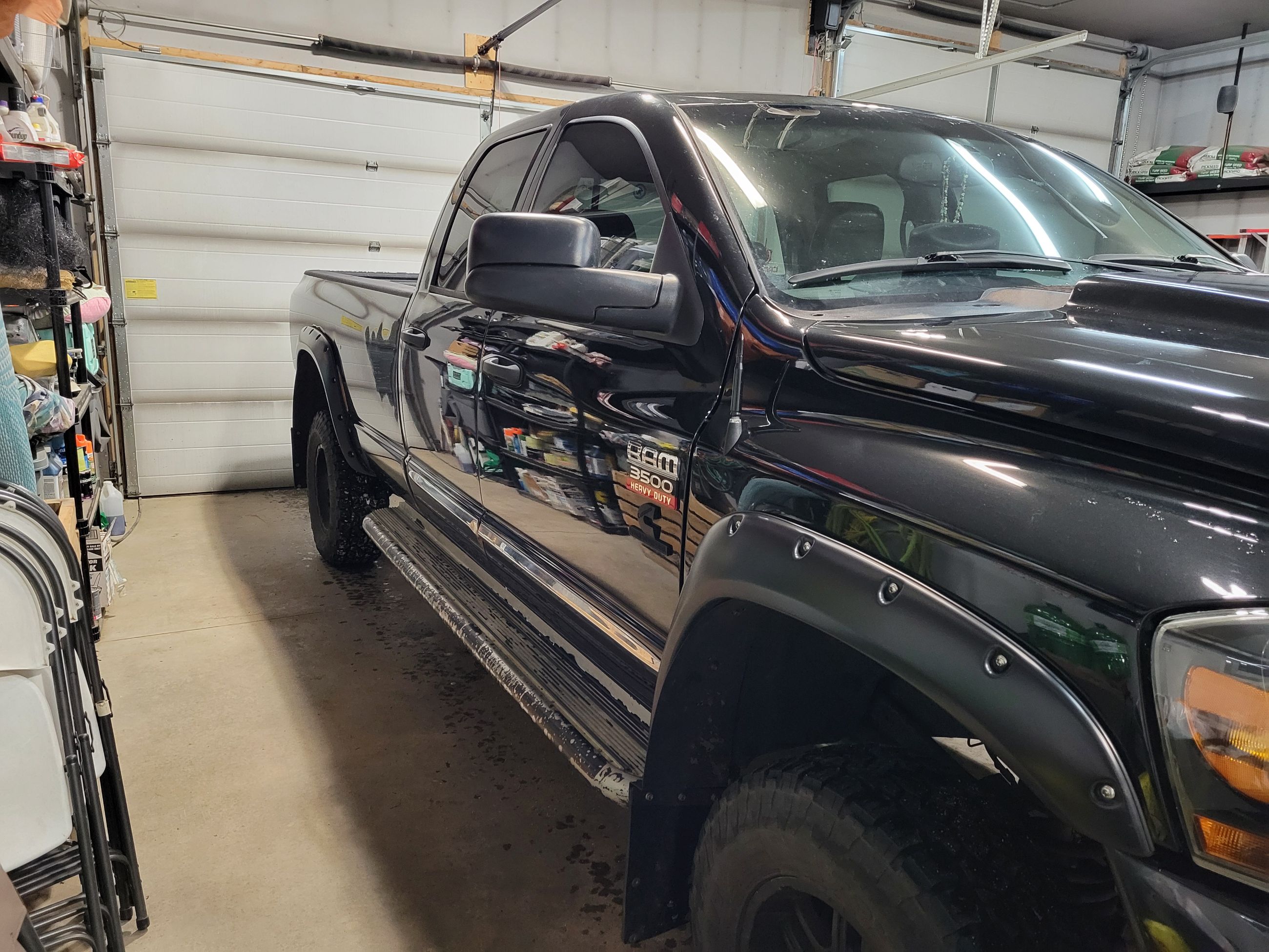 Photo of 2007 6.7 dodge ram 3500 longbox