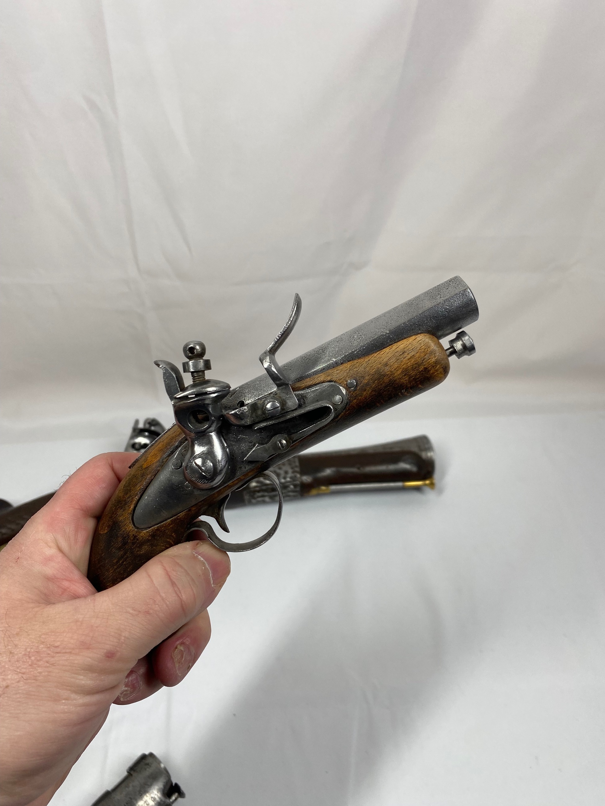 For Sale: Derringer-inspired flintlock pistol – By ExpoAntique - Collector's item - 1 - 1768502254720_IMG_2952