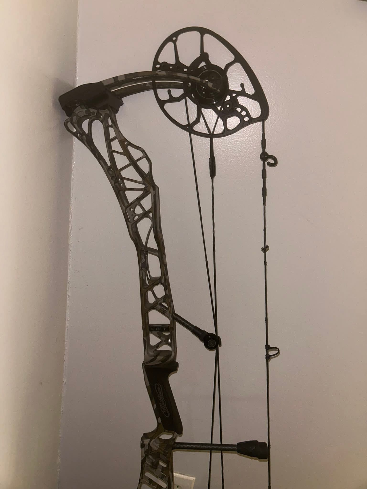 Photo of Mathew lift x 33 