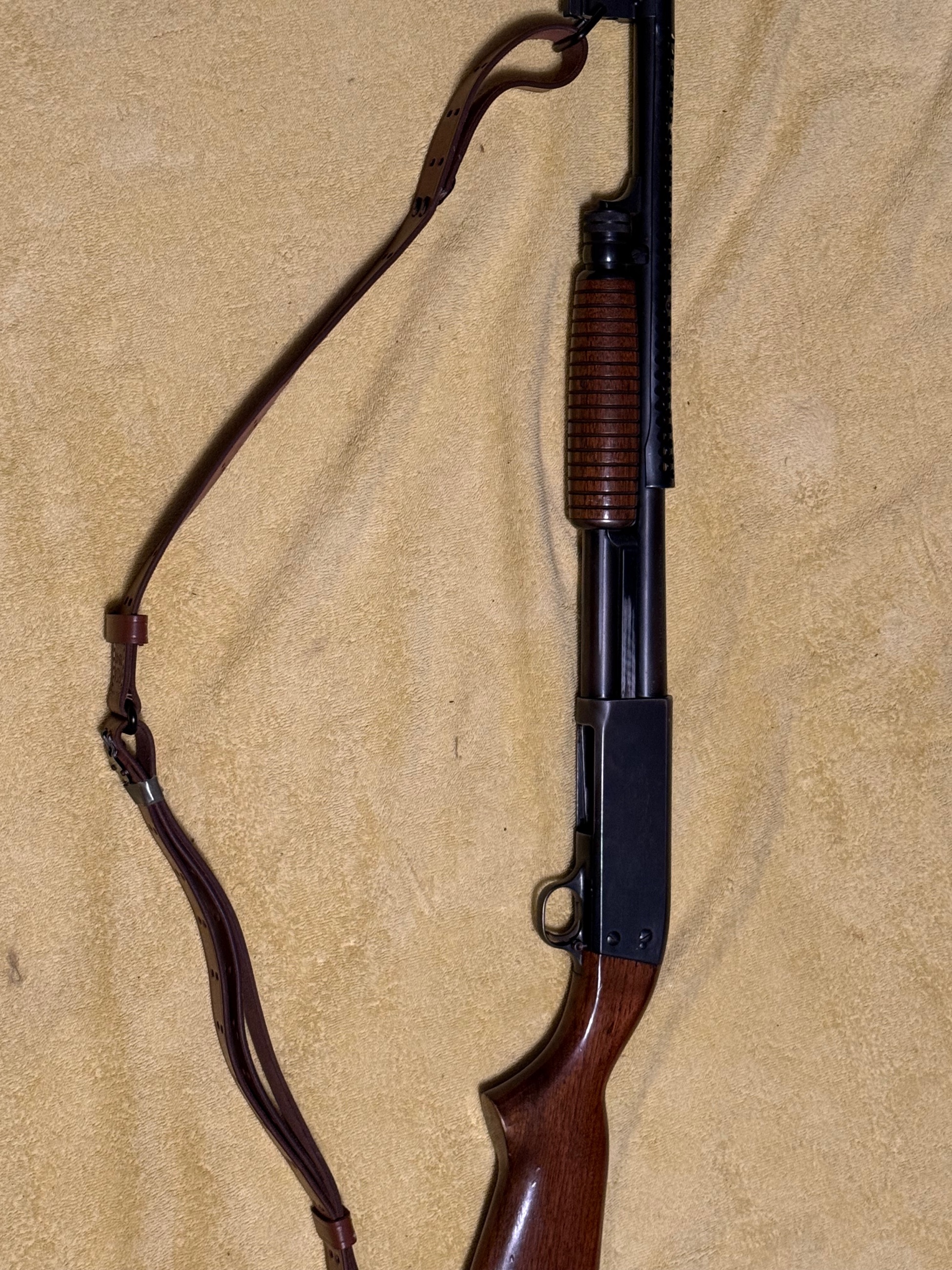 Photo of Ithaca 37 trench gun