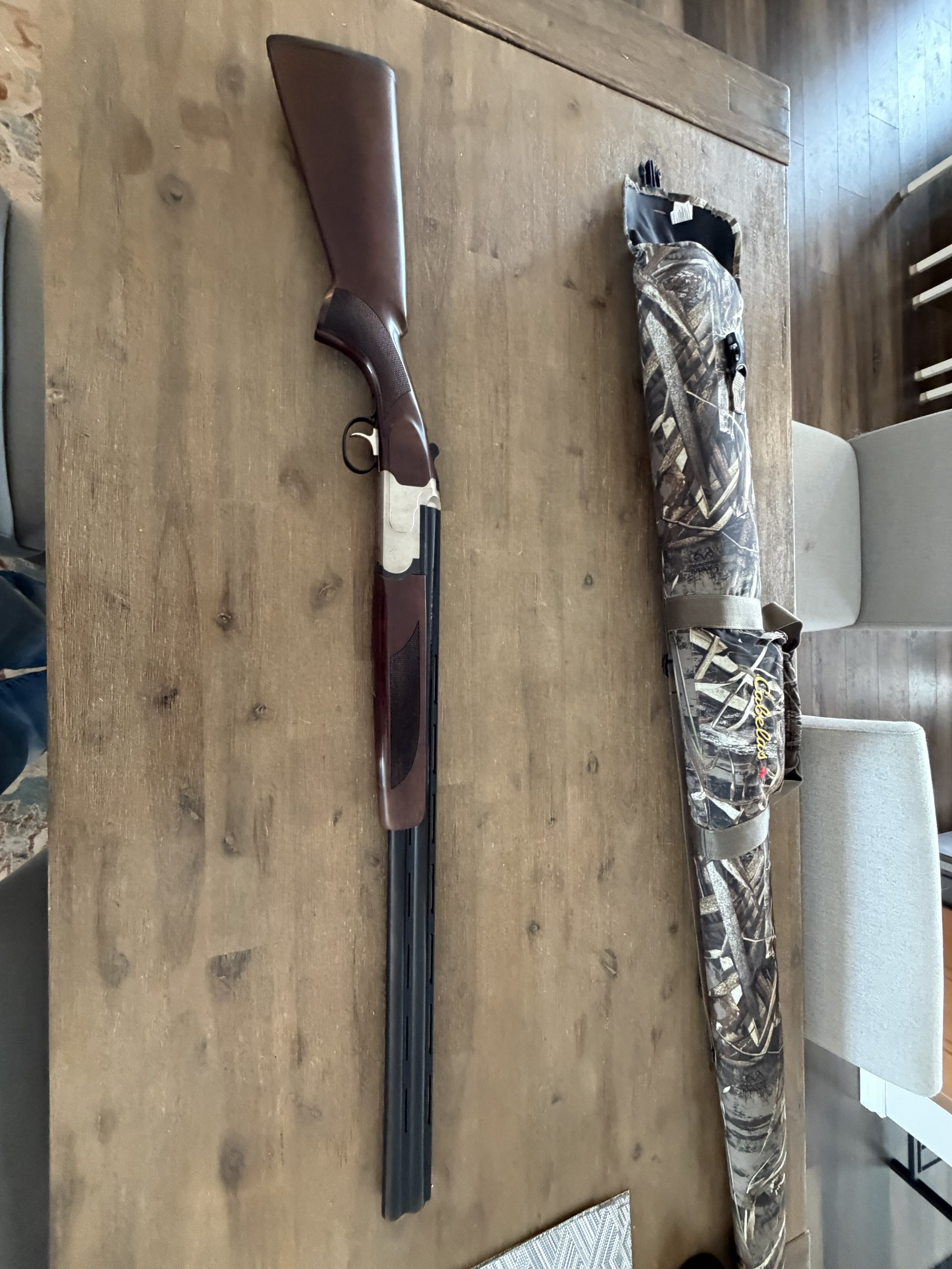 Photo of Mossberg International Silver Reserve Over/Under – 12 Gauge