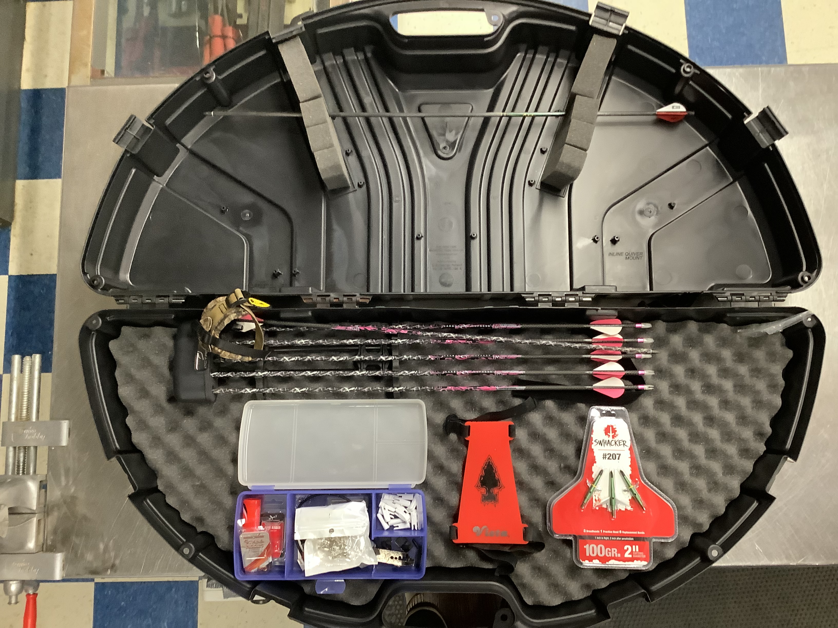 Photo of Diamond Infinite Edge Pro Bow