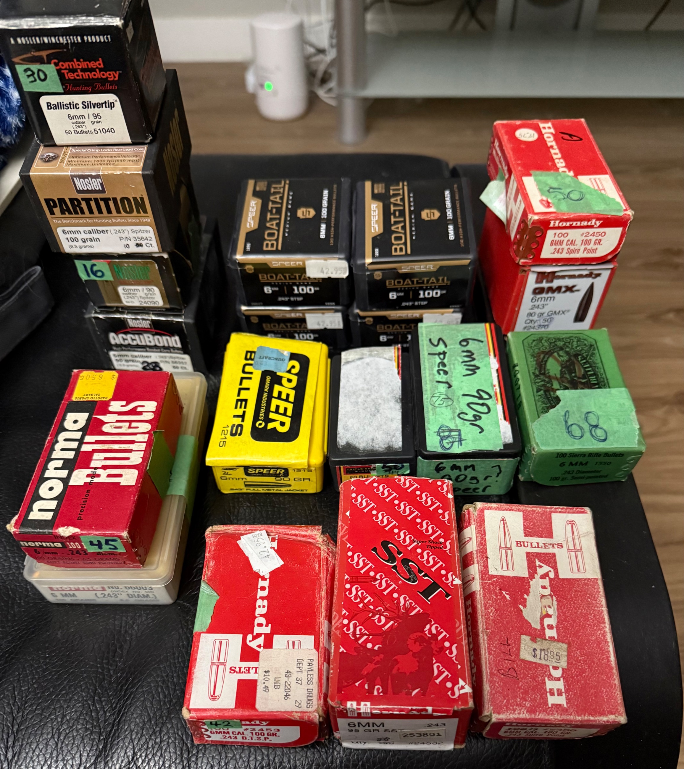 Photo of 6mm (.243) bullets