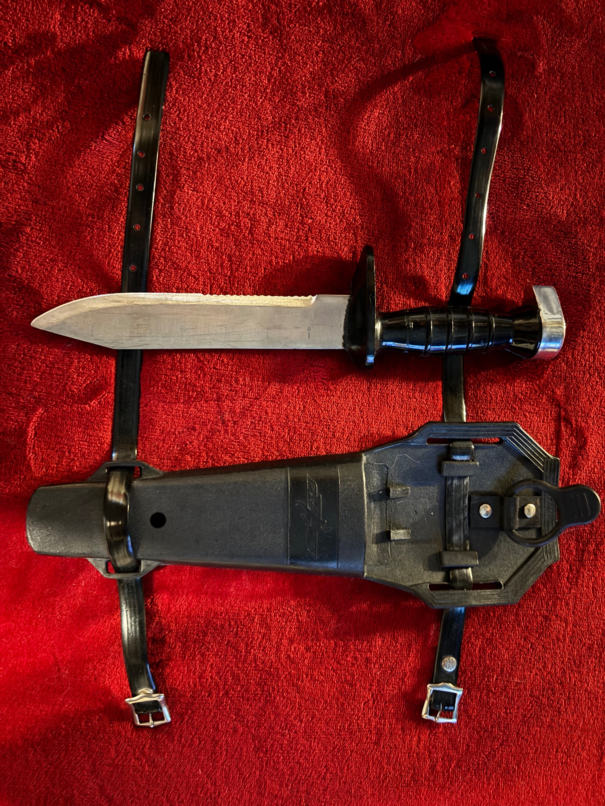 Photo of Vintage Diving Knife $30