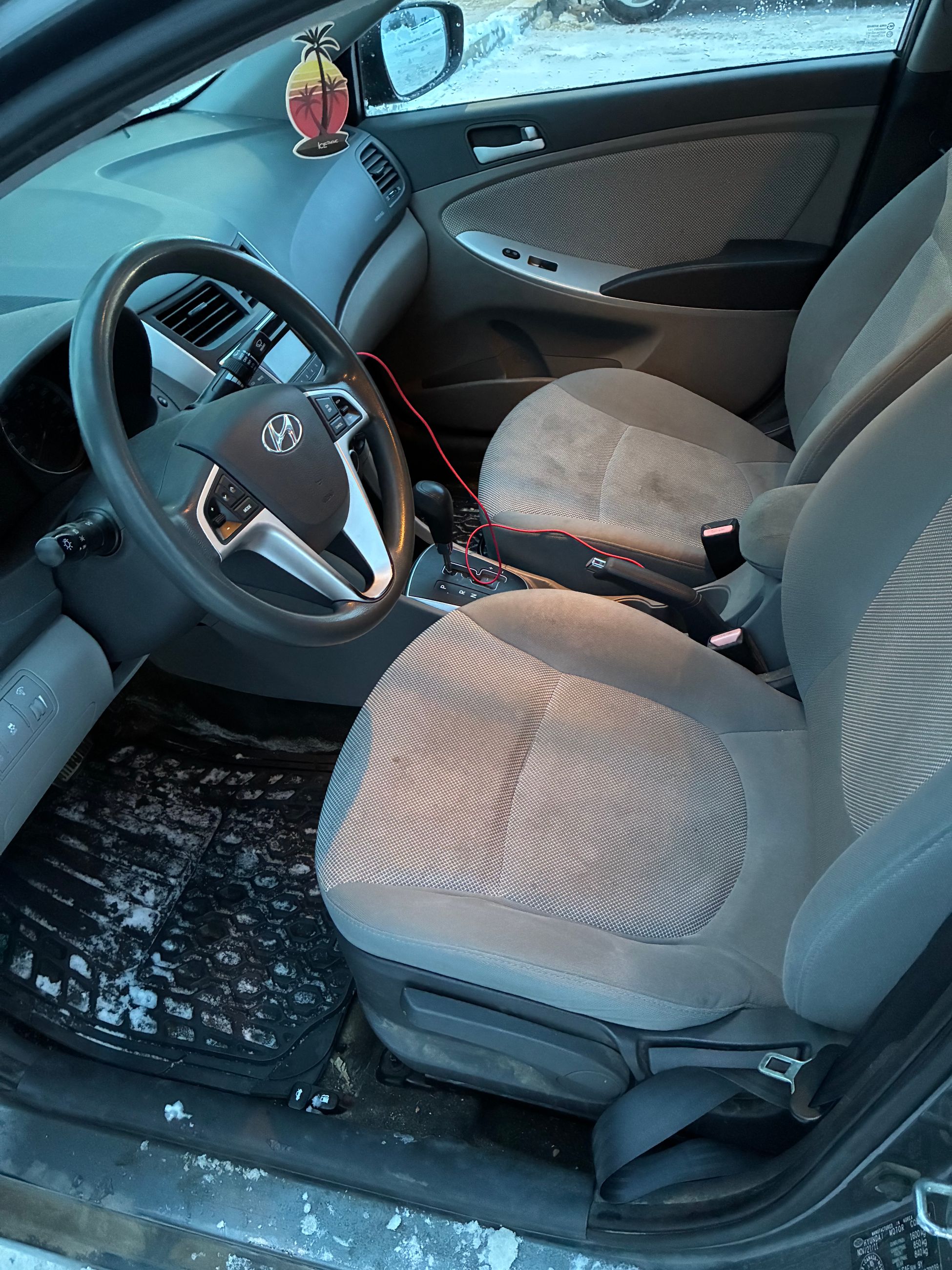 Photo of Hyundai accent 2012 for sale