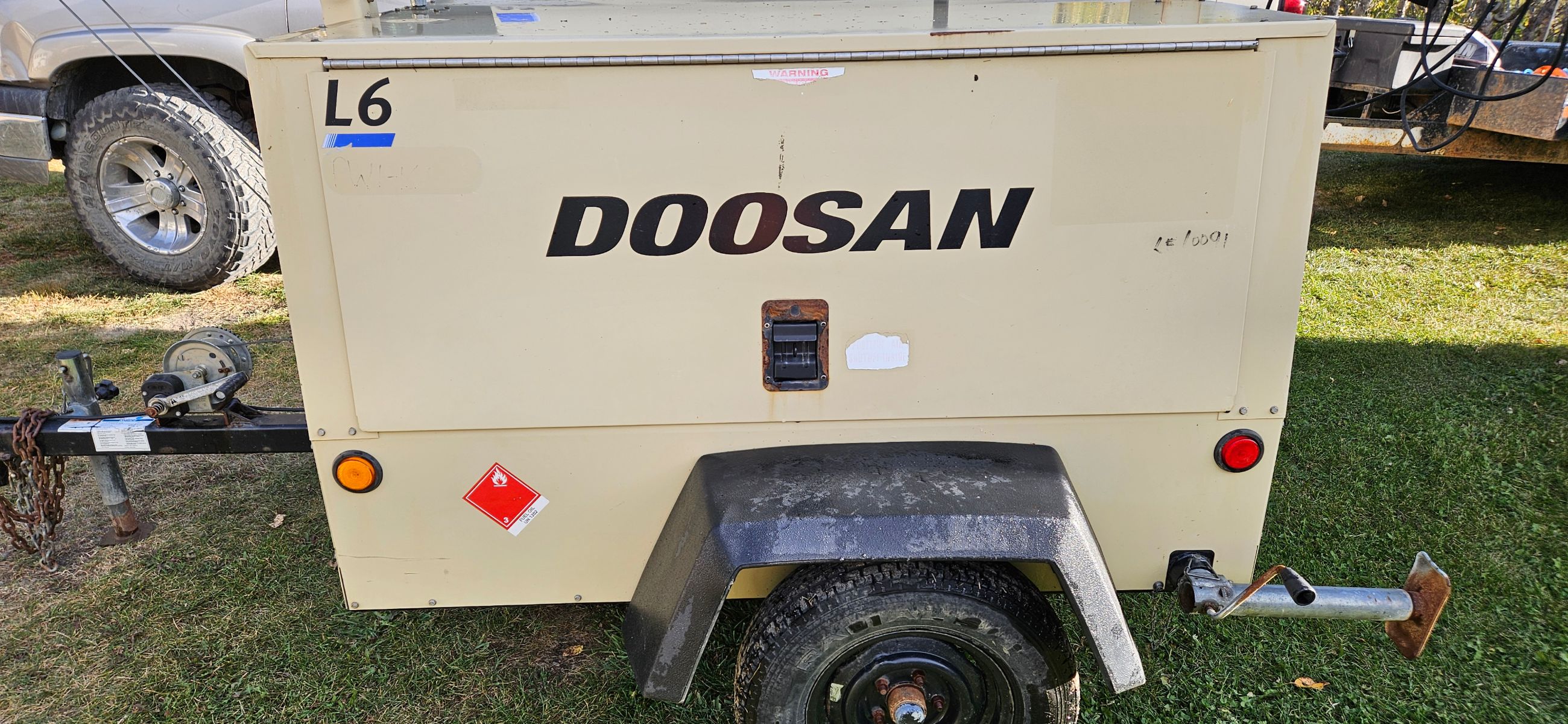 Photo of 2013 Doosan Generator Light Plant