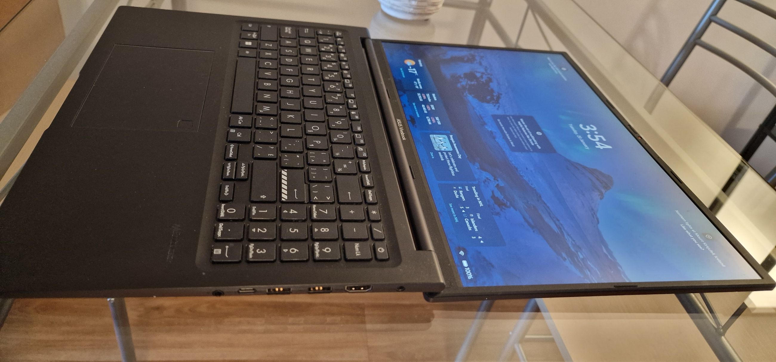 Photo of ASUS VIVOBOOK 16