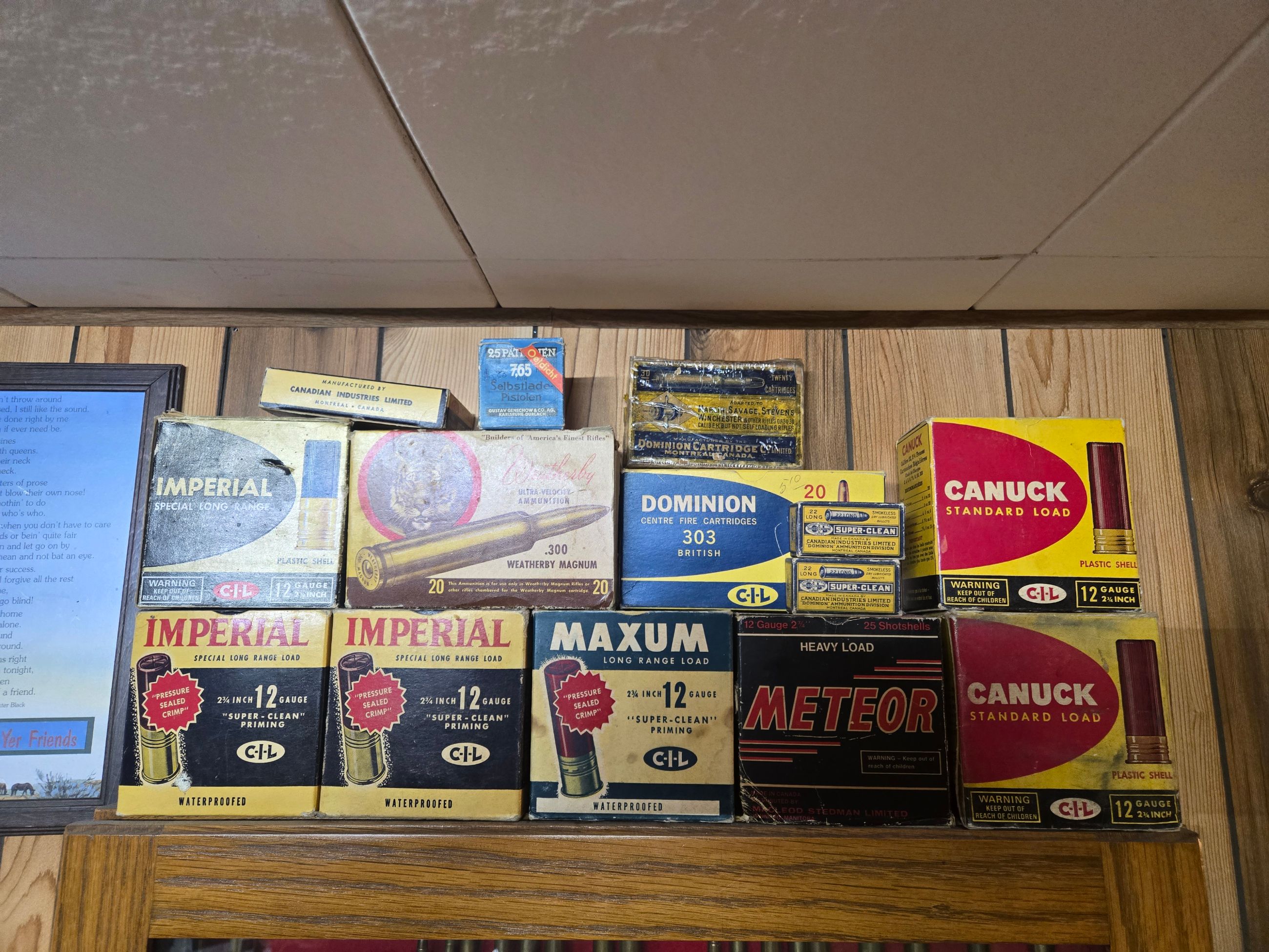 Photo of vintage ammo and boxes 