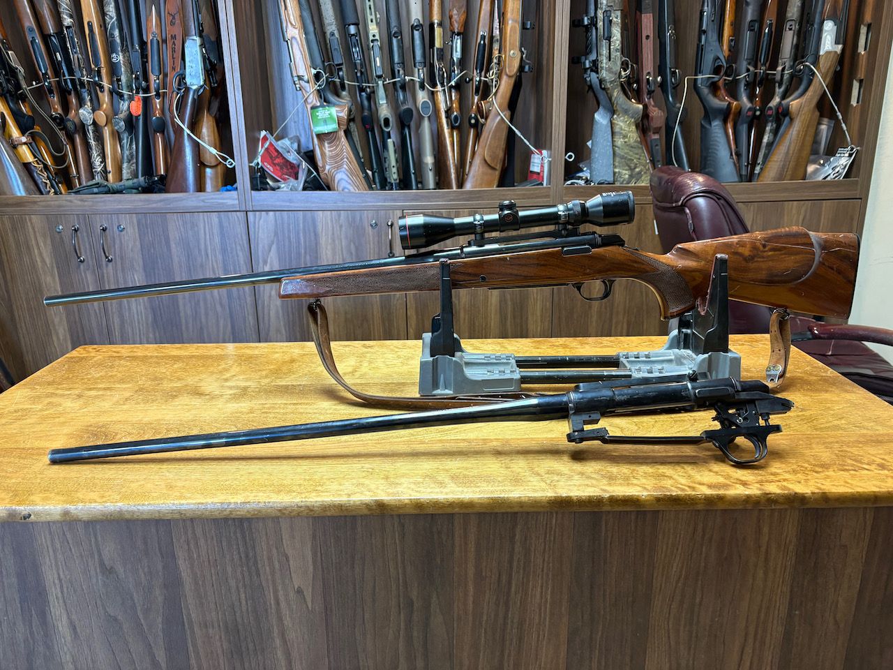 Photo of Browning BBR .30-06 w/ Scope and Barrelled Extra Action