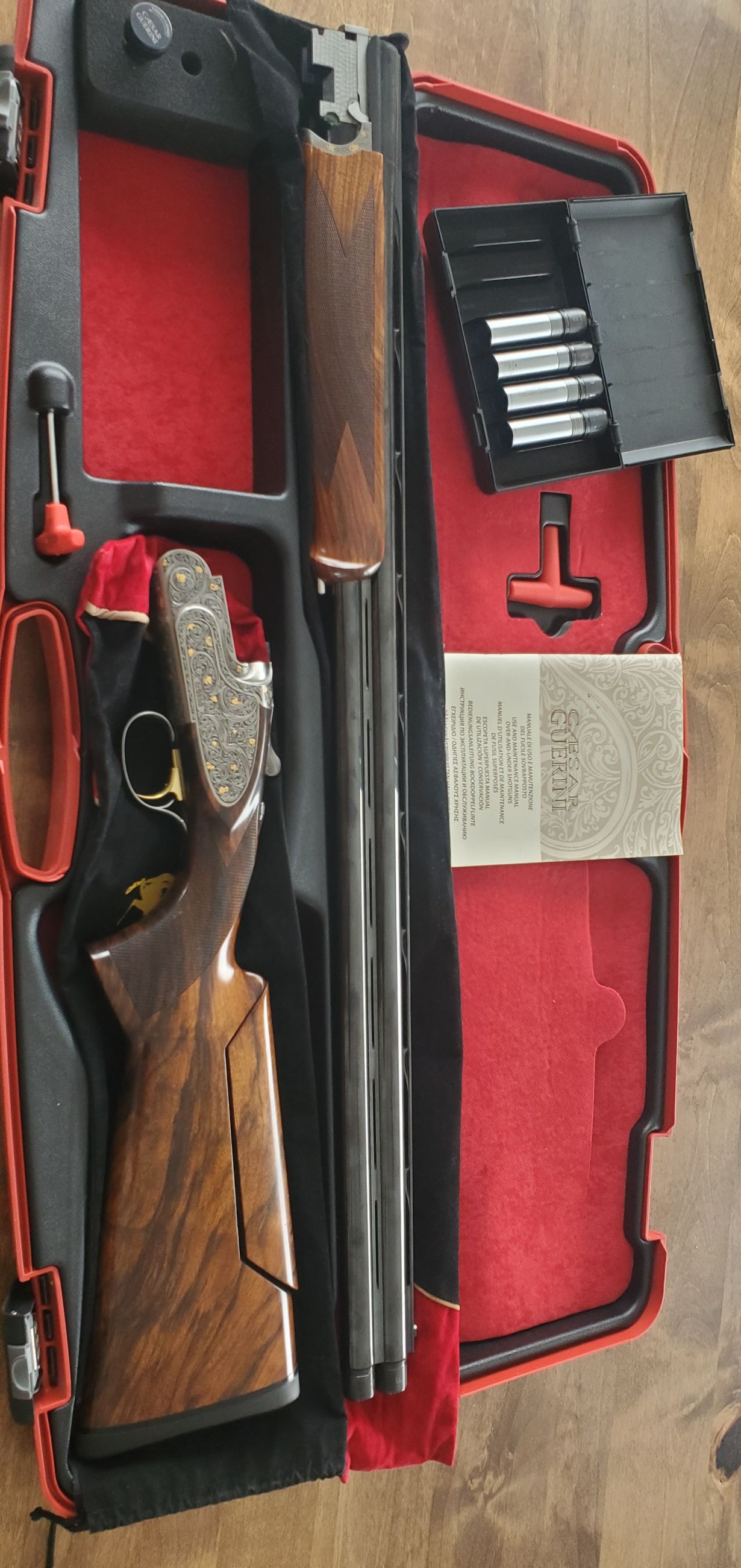 Photo of Caesar Guerini Maxum Gold 12g Ltd